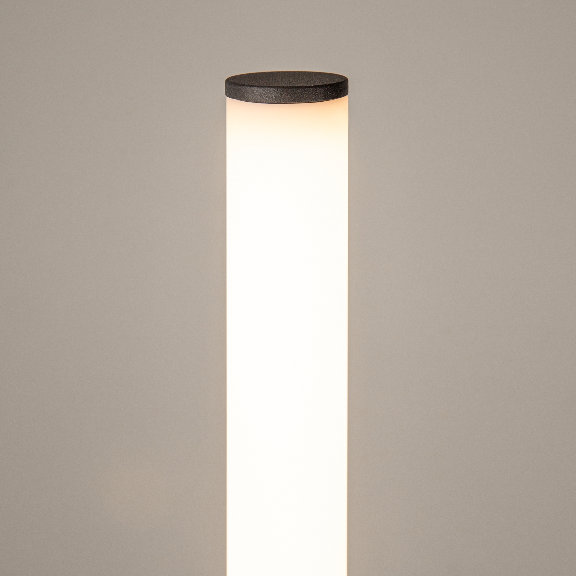 картинка Напольный светильник (торшер) Maytoni MOD277FL-L24GR3K от магазина pro-decor.kz