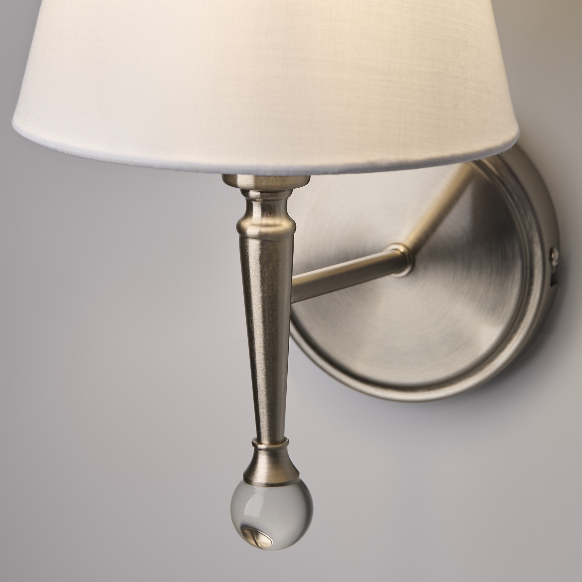 картинка Настенный светильник (бра) Freya FR2190WL-01N магазин pro-decor.kz являющийся официальным дистрибьютором в Казахстане картинка Настенный светильник (бра) Freya FR2190WL-01N от магазина pro-decor.kz