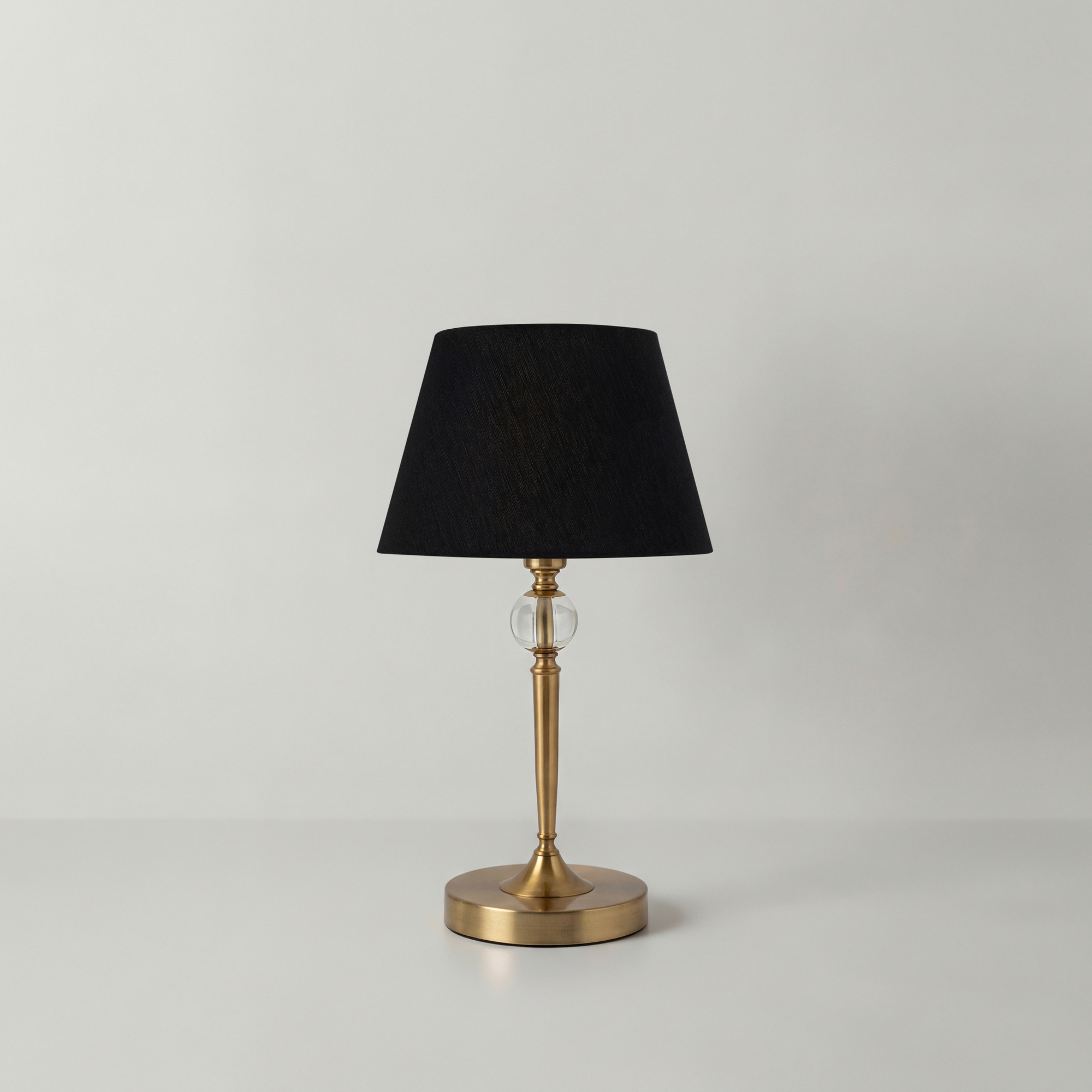 картинка Настольный светильник Freya FR5190TL-01BS магазин pro-decor.kz являющийся официальным дистрибьютором в Казахстане картинка Настольный светильник Freya FR5190TL-01BS от магазина pro-decor.kz