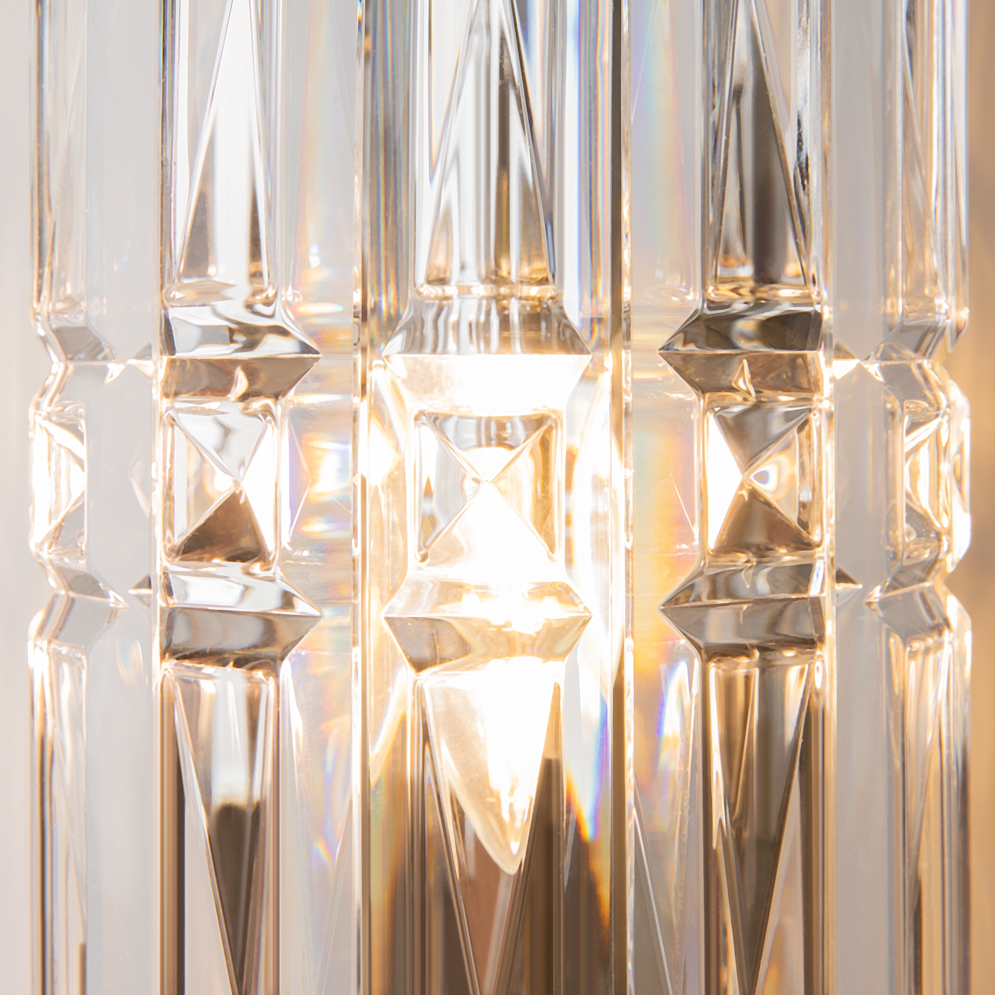 картинка Настенный светильник (бра) Maytoni MOD094WL-01CH от магазина pro-decor.kz