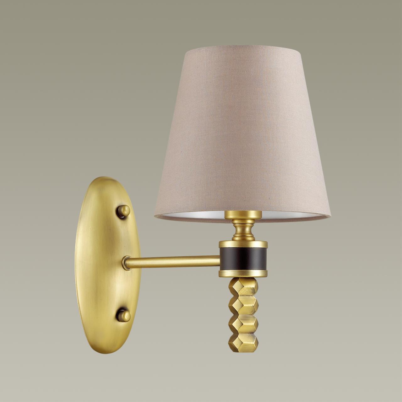 картинка Бра Lumion Neoclassi Montana 4429/1W от магазина pro-decor.kz