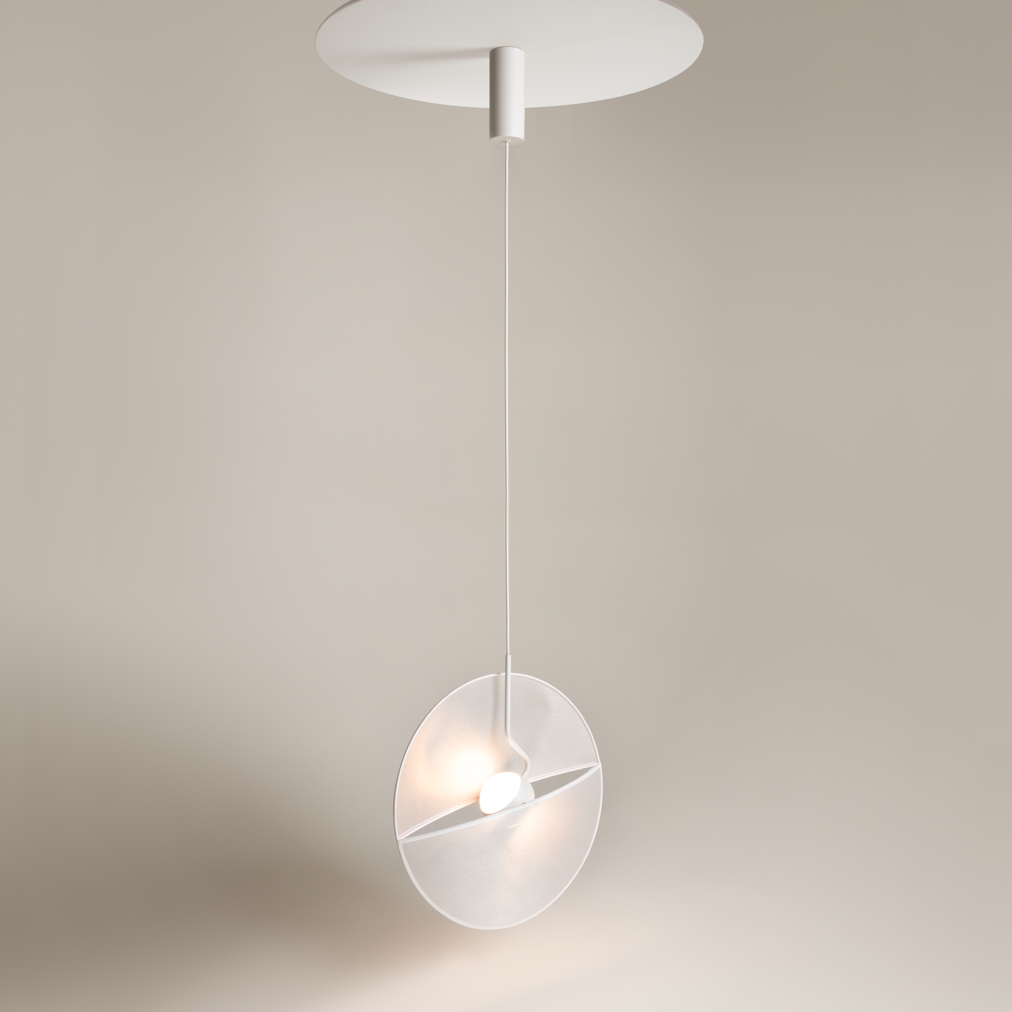 картинка Подвесной светильник Maytoni MOD154PL-L6W3K от магазина pro-decor.kz