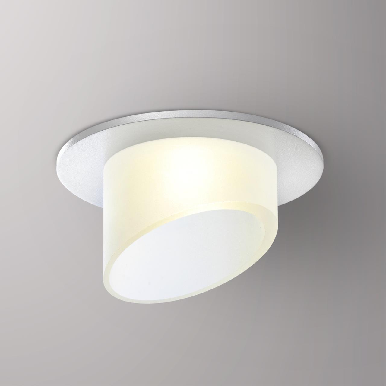 картинка Встраиваемый светильник Novotech Spot Lirio 370897 от магазина pro-decor.kz