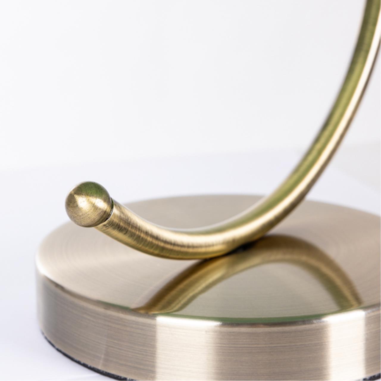 картинка Настольный светильник Arte Lamp BANKER A5040LT-1AB от магазина pro-decor.kz