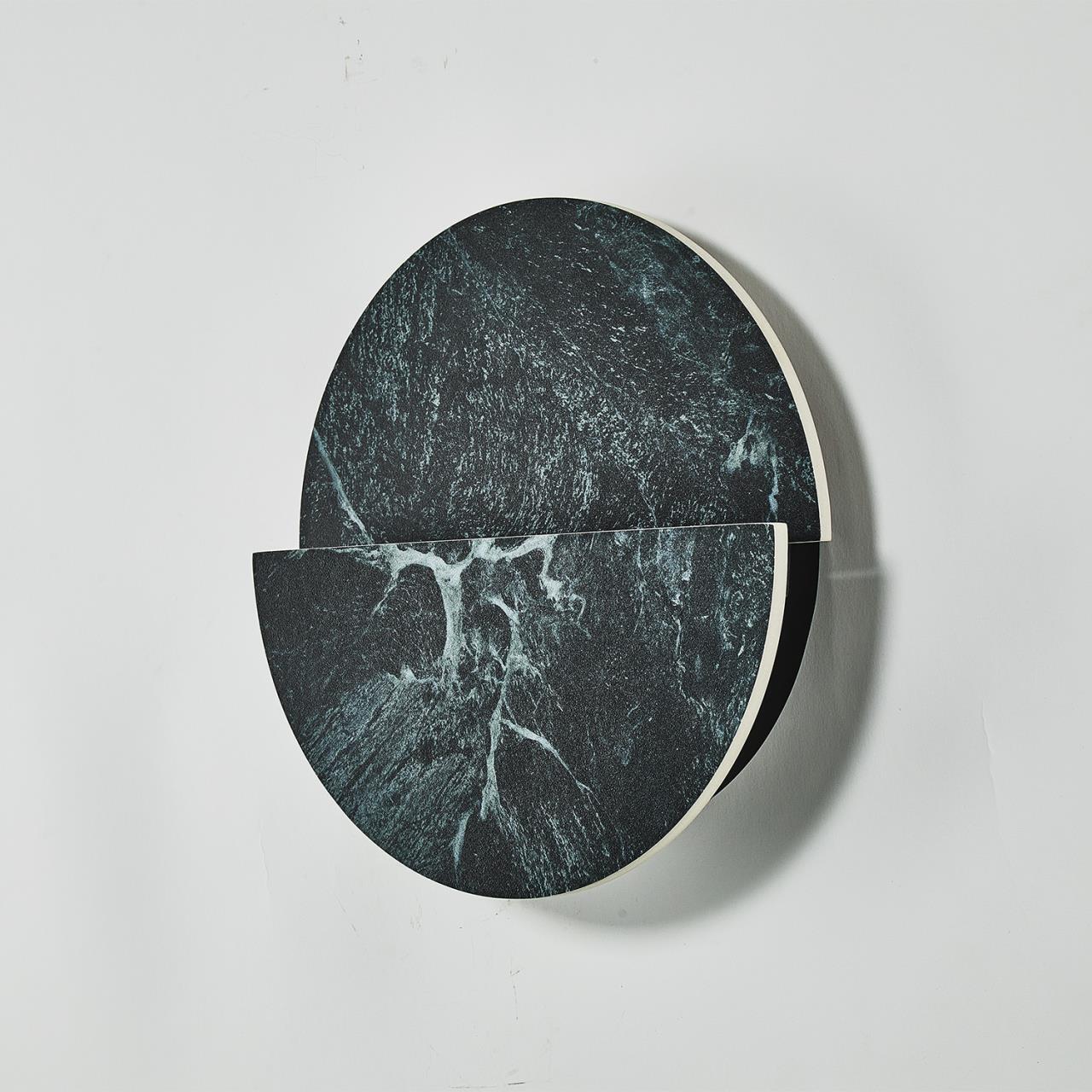 картинка Настенный светильник Eclipsis 4600-1W от магазина pro-decor.kz