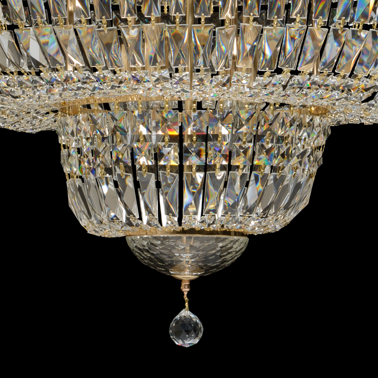 картинка Подвесной светильник Chiaro Диана 2 340011536 от магазина pro-decor.kz