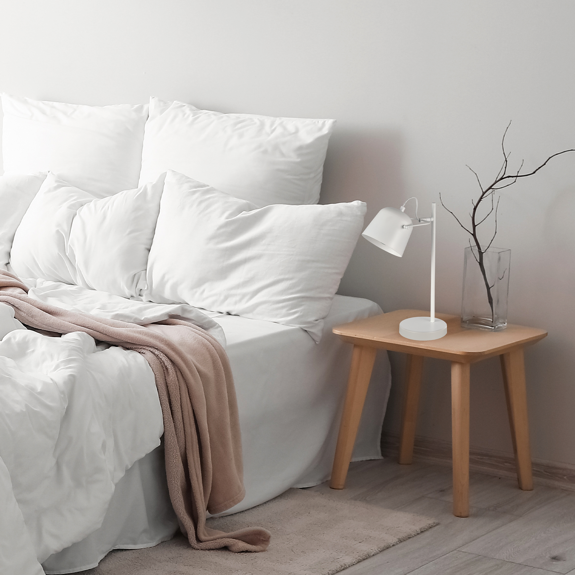 картинка Evoluce SLE1805-504-01 Прикроватная лампа Blank магазин pro-decor.kz являющийся официальным дистрибьютором в Казахстане картинка Evoluce SLE1805-504-01 Прикроватная лампа Blank от магазина pro-decor.kz