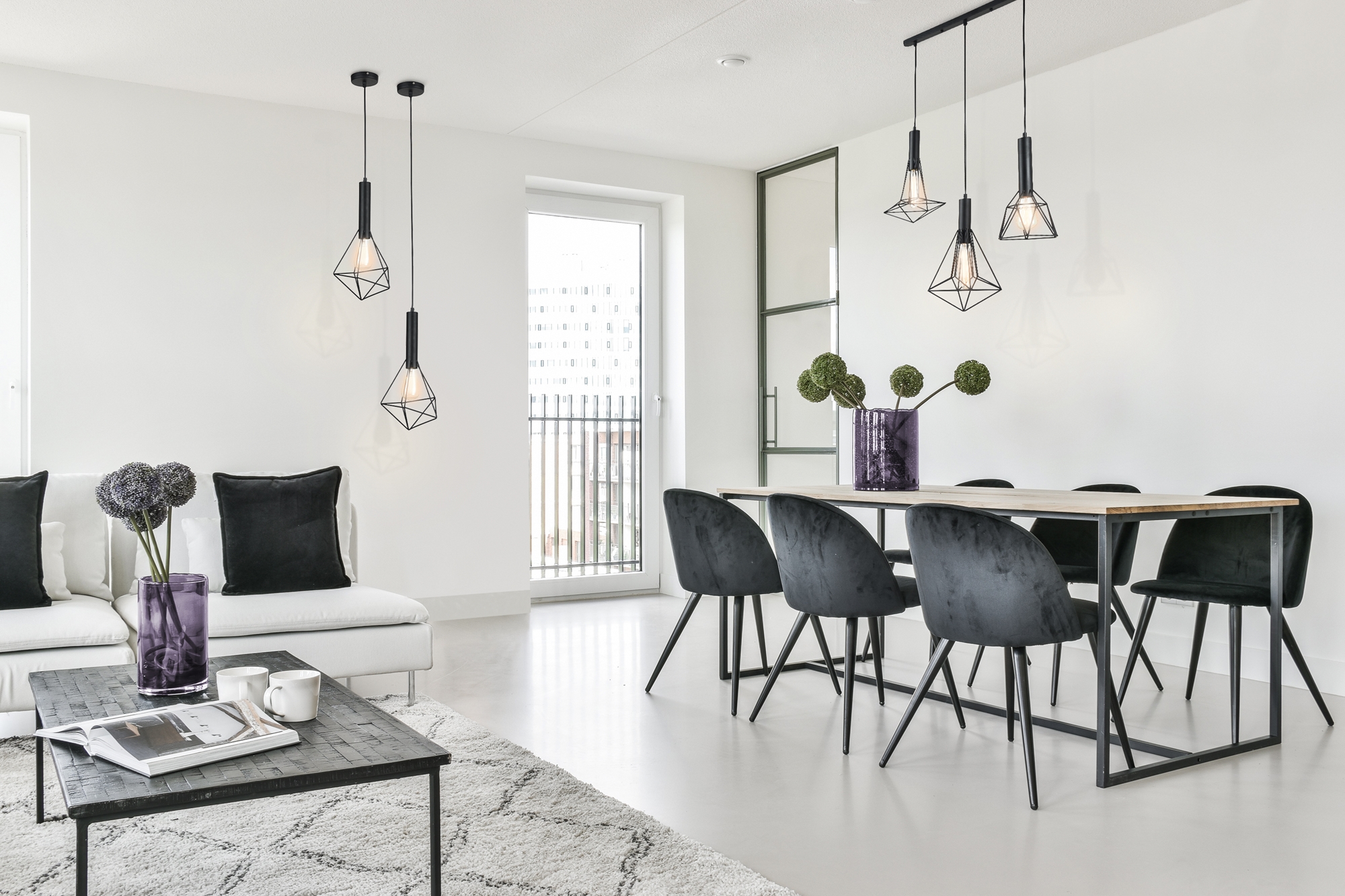 картинка Подвесной светильник Maytoni Spider T021-03-B от магазина pro-decor.kz