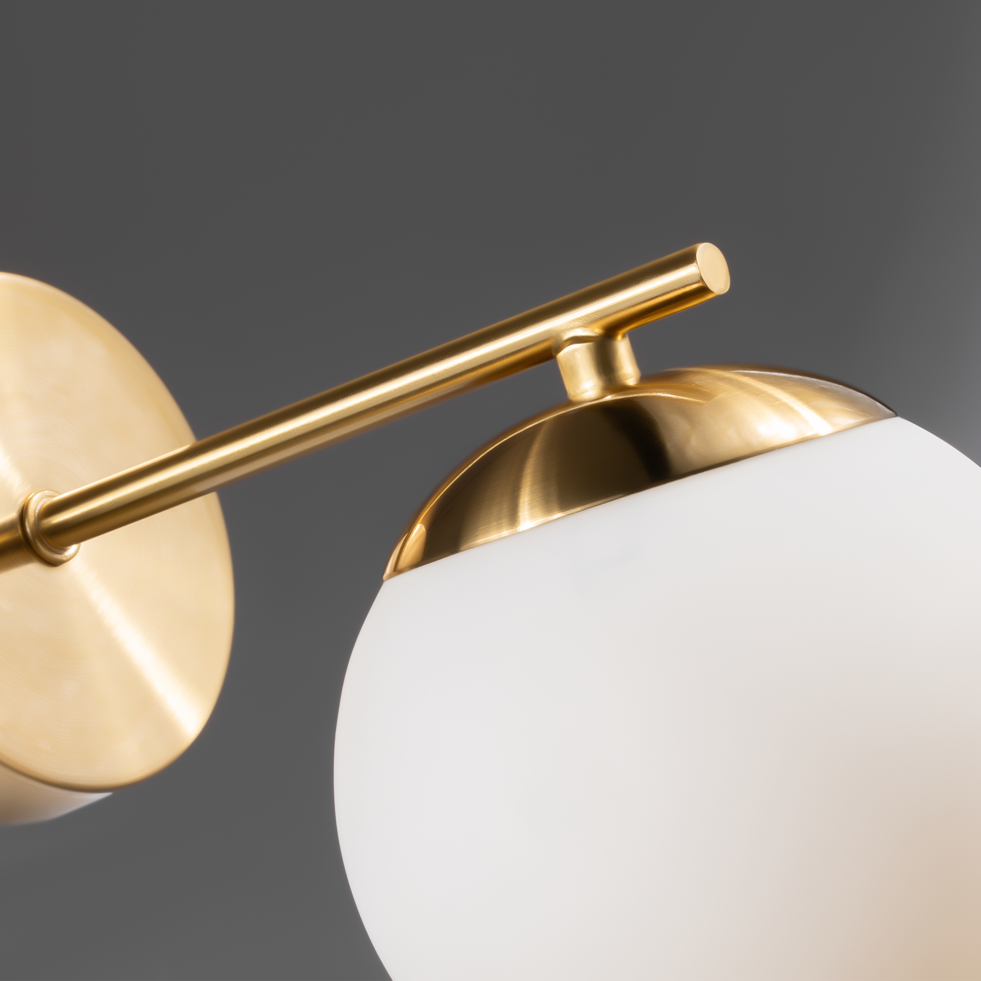 картинка Настенный светильник (бра) Freya FR5230WL-01BS магазин pro-decor.kz являющийся официальным дистрибьютором в Казахстане картинка Настенный светильник (бра) Freya FR5230WL-01BS от магазина pro-decor.kz