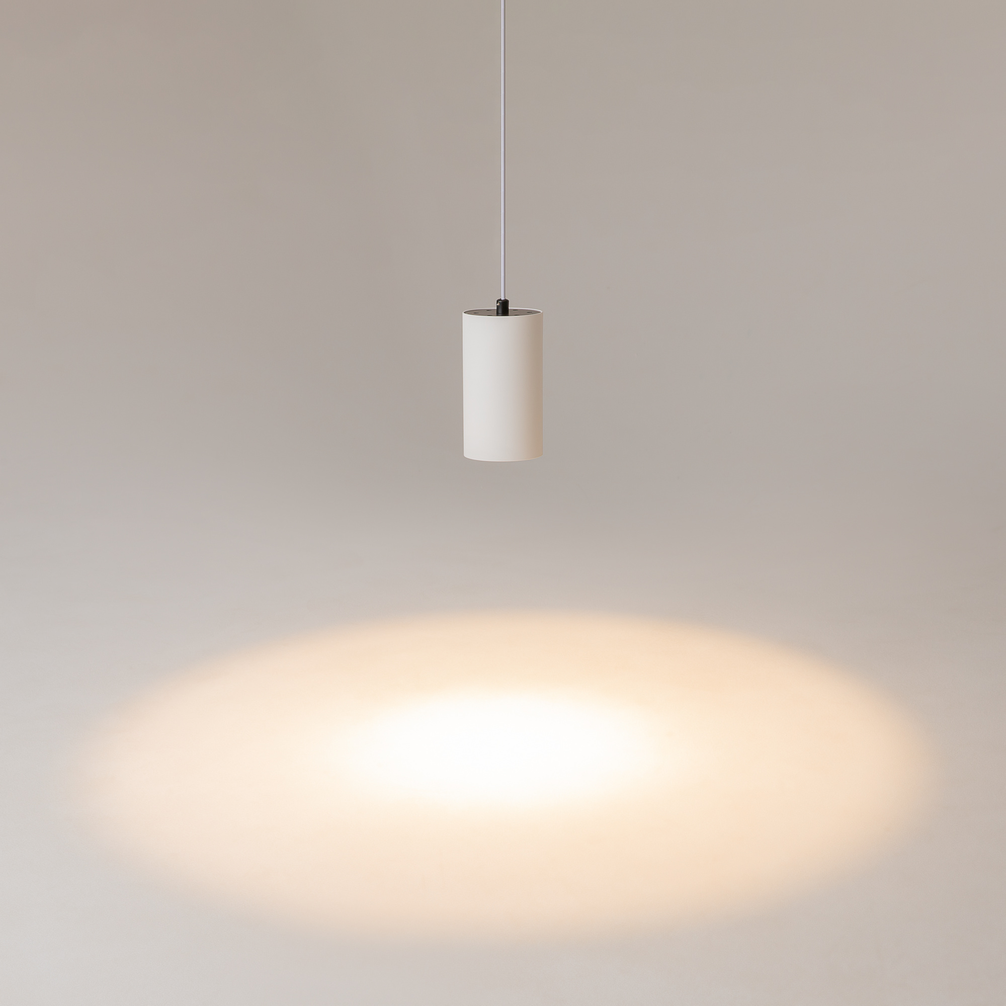 картинка Подвесной светильник Technical P100PL-20W3K-W Vol от магазина pro-decor.kz