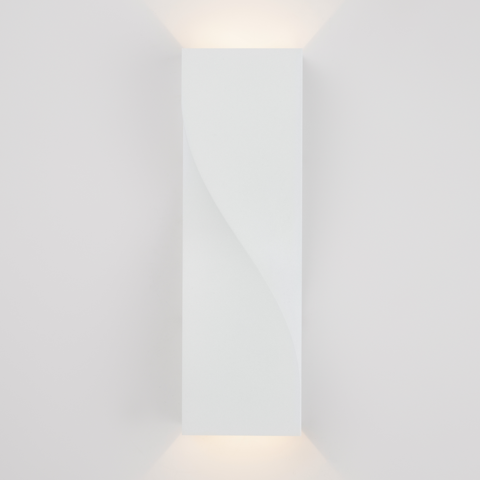 картинка Бра Maytoni O040WL-L11W3K магазин pro-decor.kz являющийся официальным дистрибьютором в Казахстане картинка Бра Maytoni O040WL-L11W3K от магазина pro-decor.kz