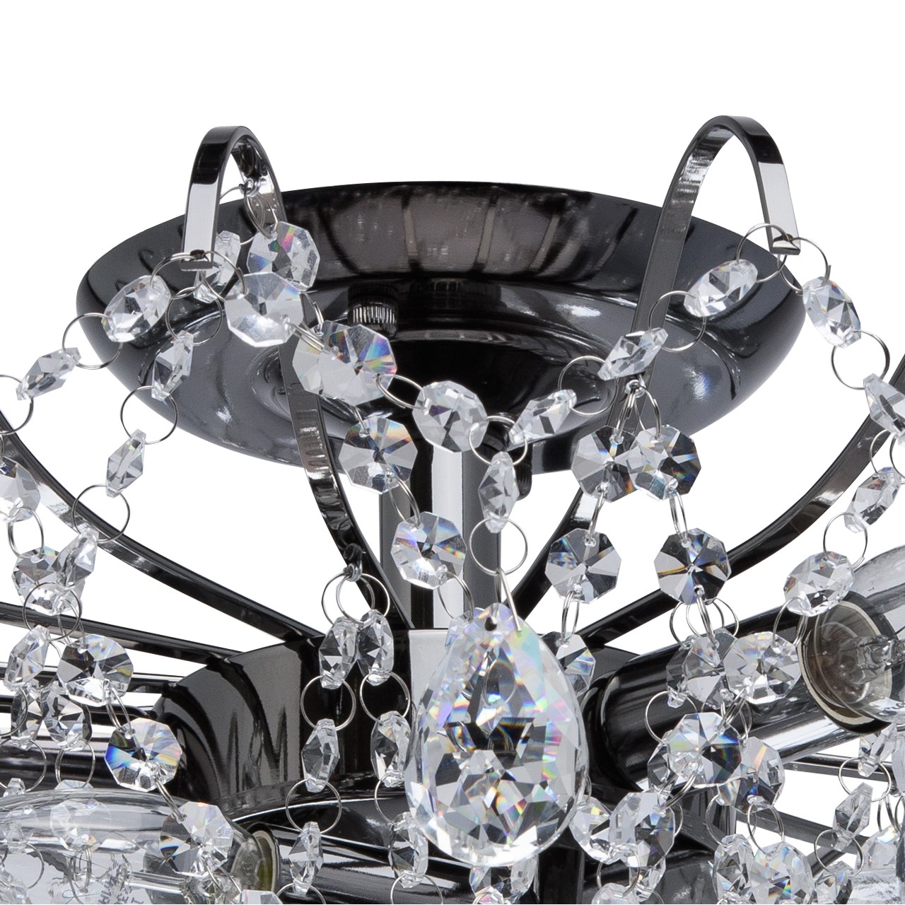 картинка Потолочная люстра MW-Light Бриз 464017506 магазин pro-decor.kz являющийся официальным дистрибьютором в Казахстане картинка Потолочная люстра MW-Light Бриз 464017506 от магазина pro-decor.kz