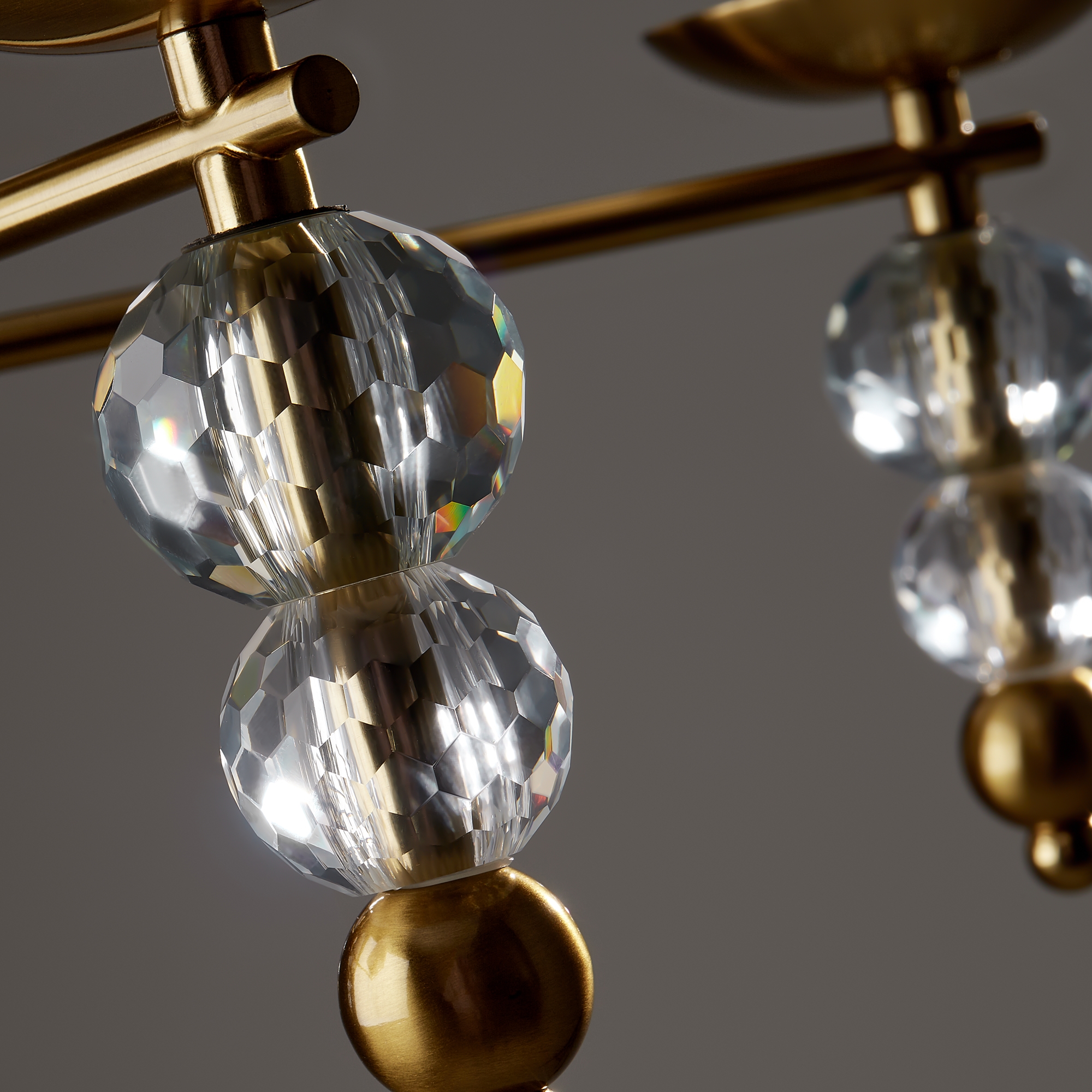 картинка Потолочная люстра Freya Crystal FR1009CL-05BS от магазина pro-decor.kz