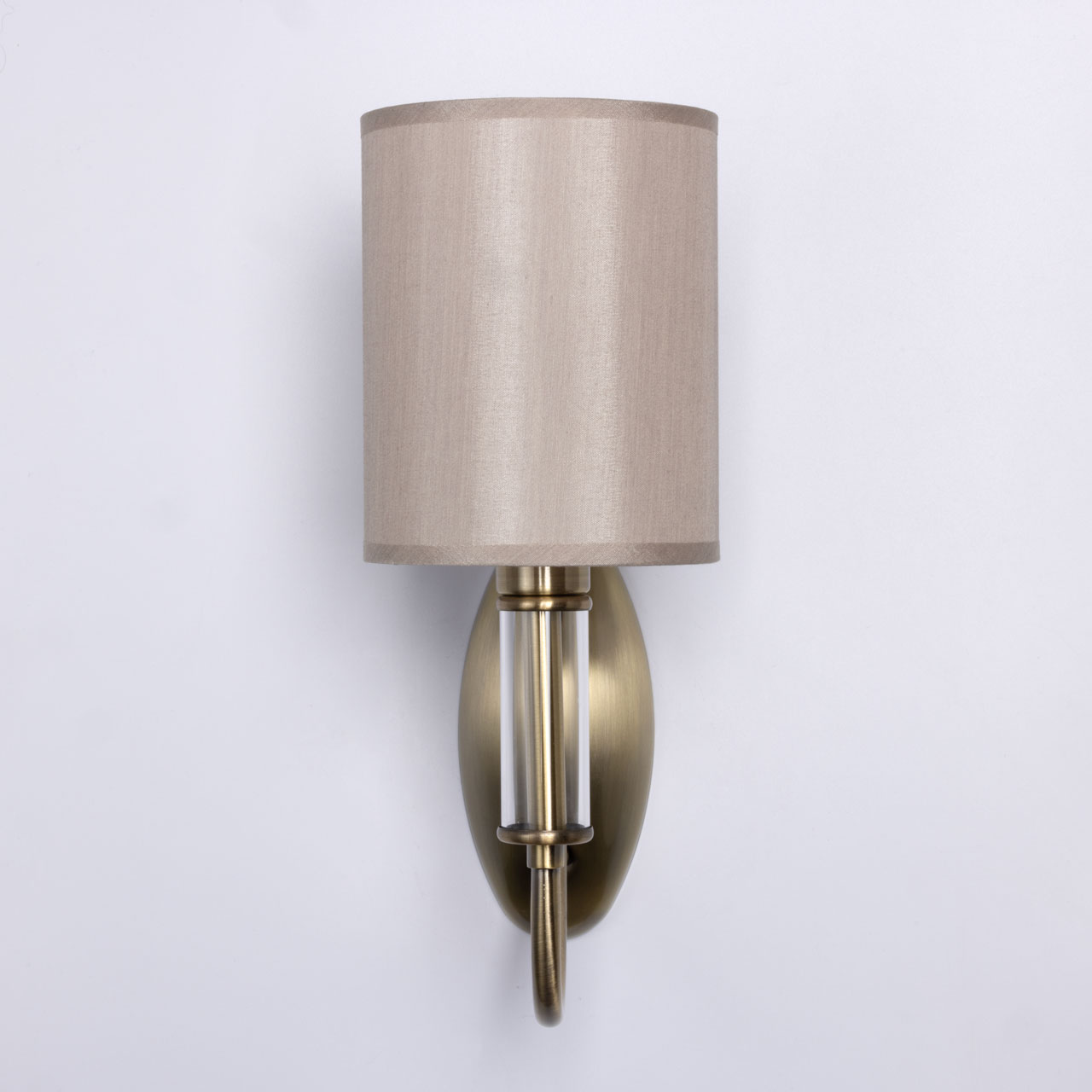 картинка 667024001 MW-light Конрад Бра от магазина pro-decor.kz