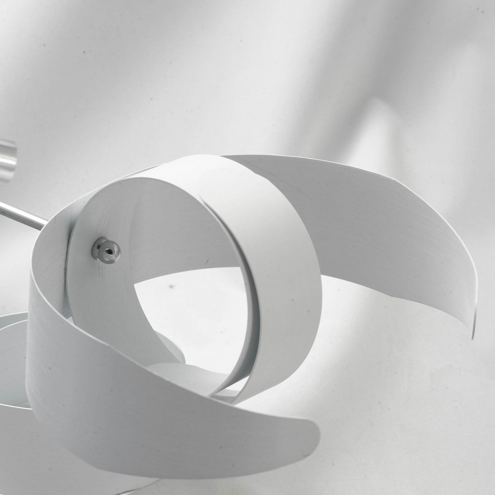 картинка Потолочный светильник Lussole Loft LSA-5927-09 от магазина pro-decor.kz