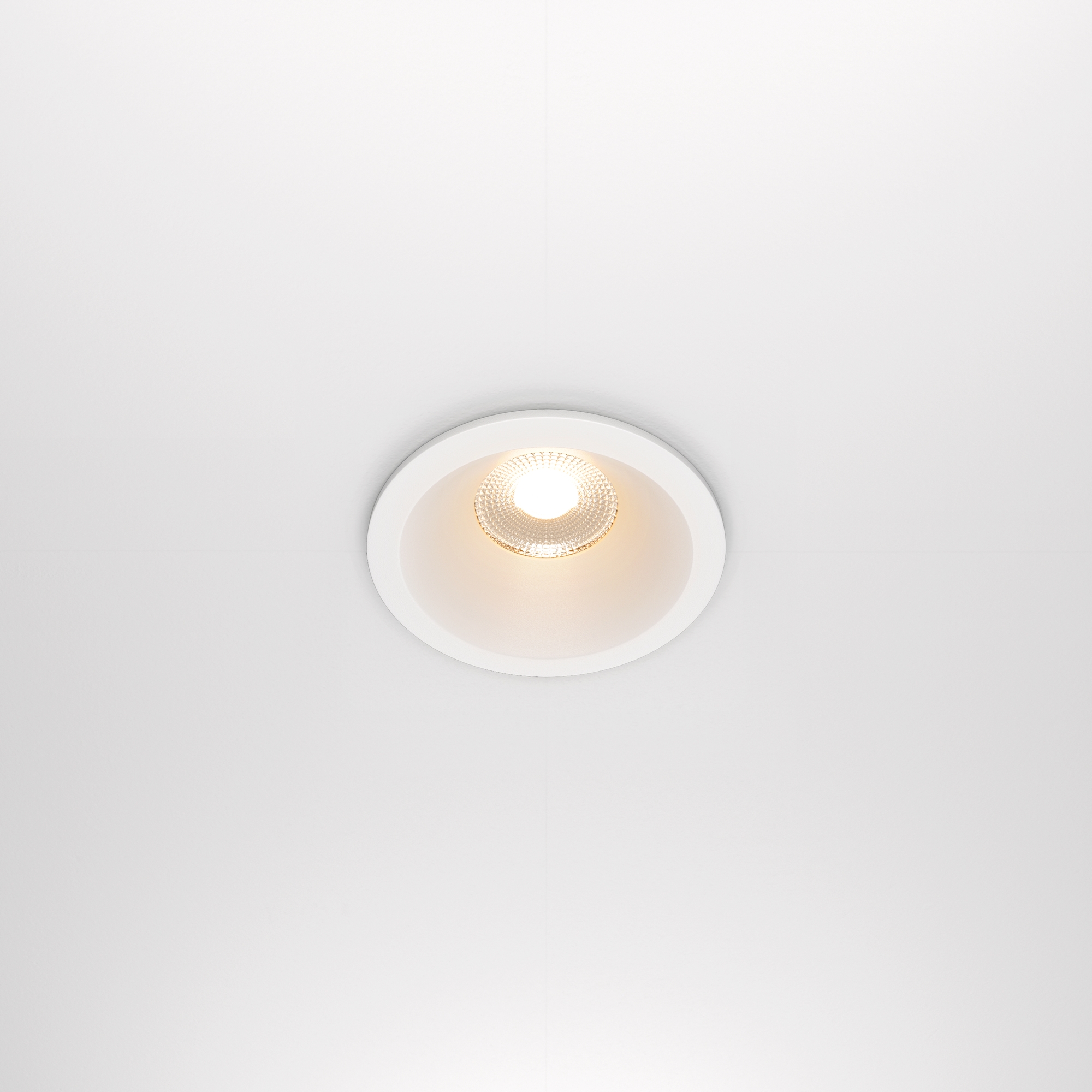 картинка Встраиваемый светильник Technical DL034-01-12W2.7K-W от магазина pro-decor.kz