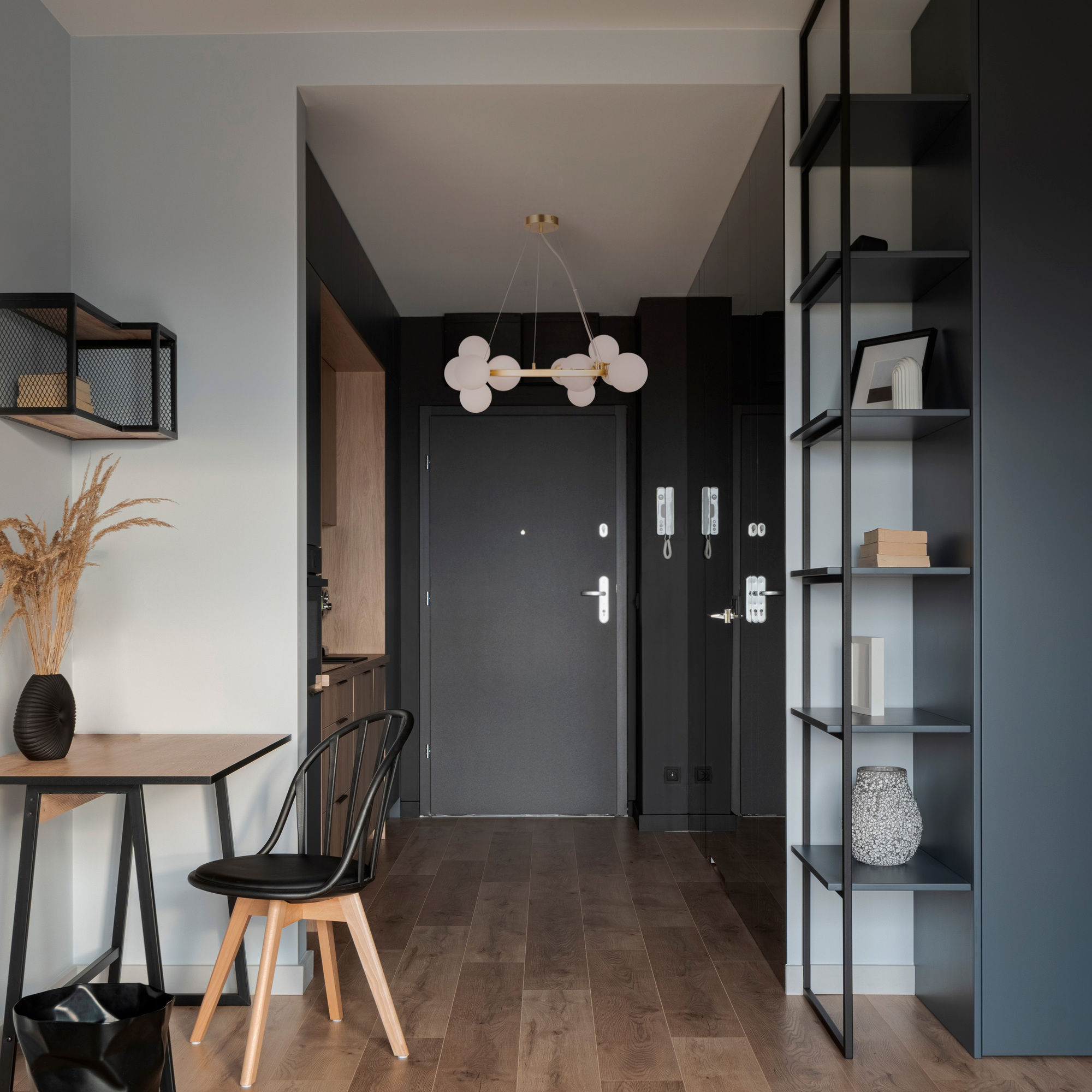 картинка Подвесной светильник Maytoni MOD545PL-11BS от магазина pro-decor.kz