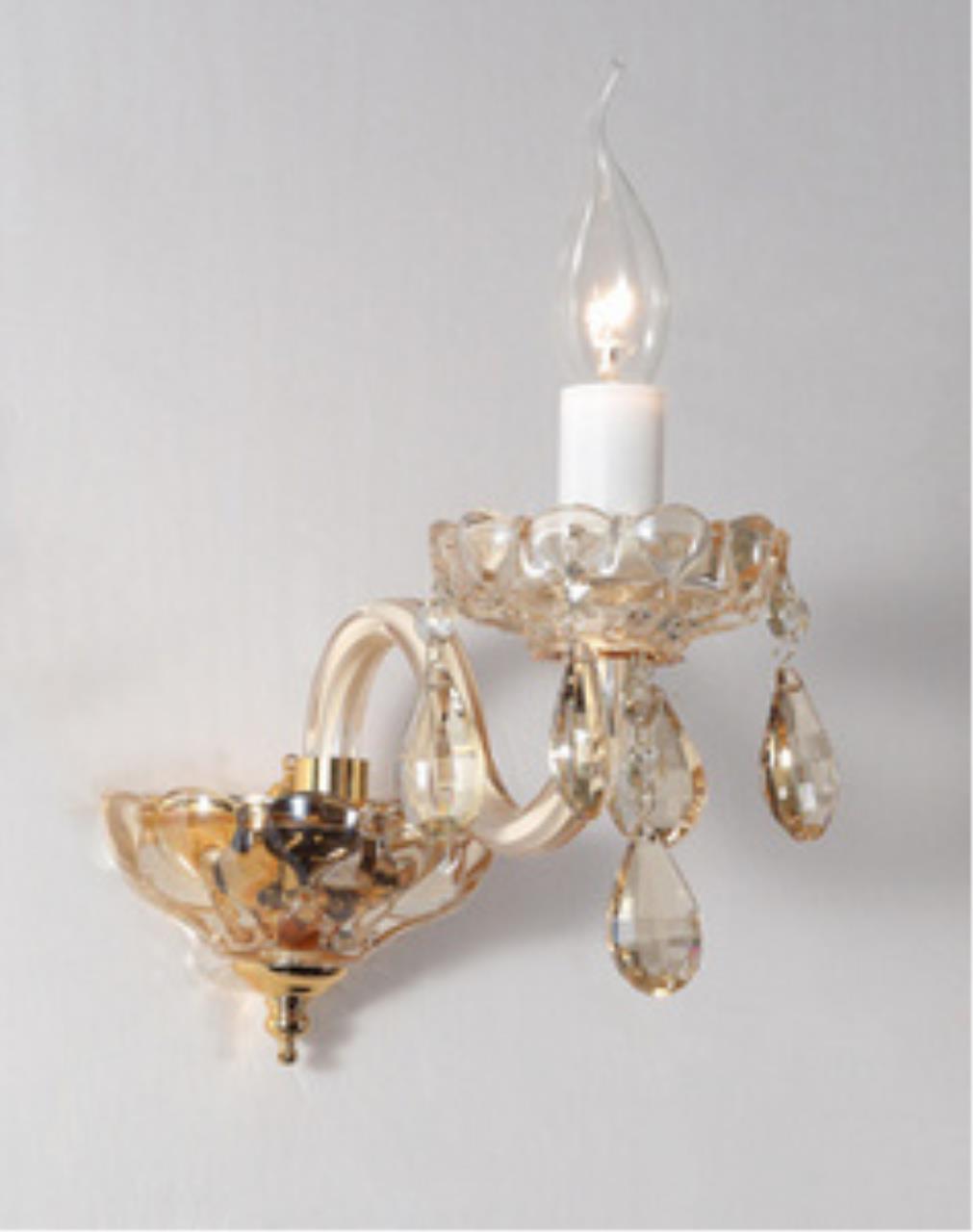 картинка Бра Favourite Brendy 1738-1W магазин pro-decor.kz являющийся официальным дистрибьютором в Казахстане картинка Бра Favourite Brendy 1738-1W от магазина pro-decor.kz
