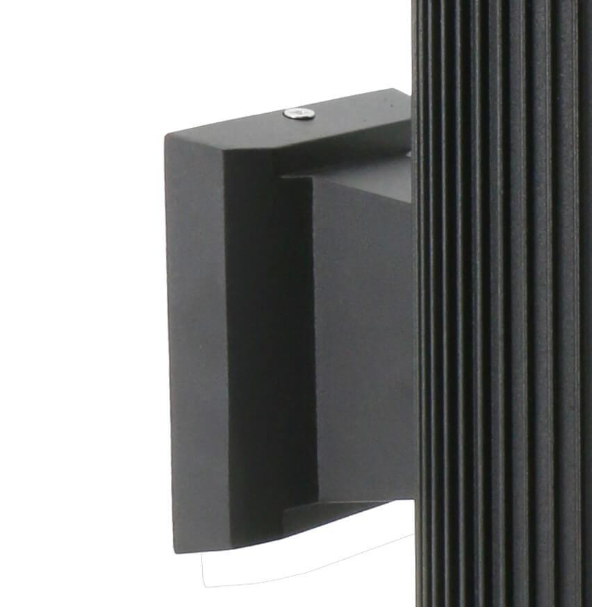 картинка Уличный настенный светильник Favourite Pola 2858-2W от магазина pro-decor.kz