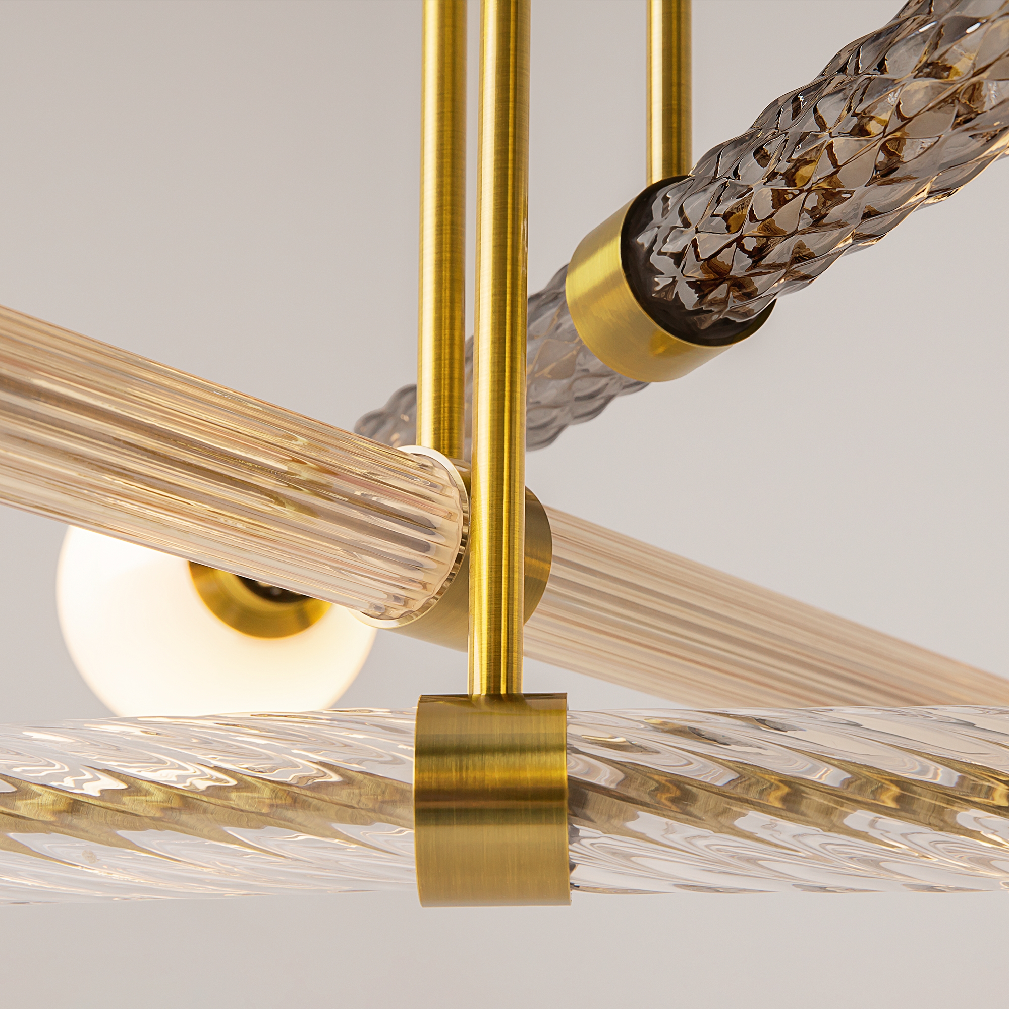 картинка Люстра Maytoni MOD287PL-06BS от магазина pro-decor.kz