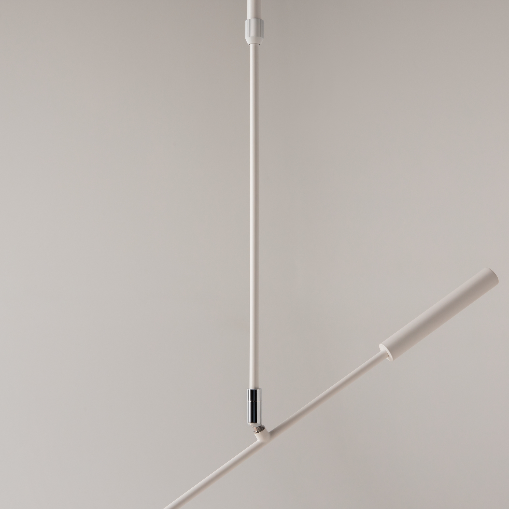 картинка Подвесной светильник Maytoni MOD070CL-L8W3K от магазина pro-decor.kz