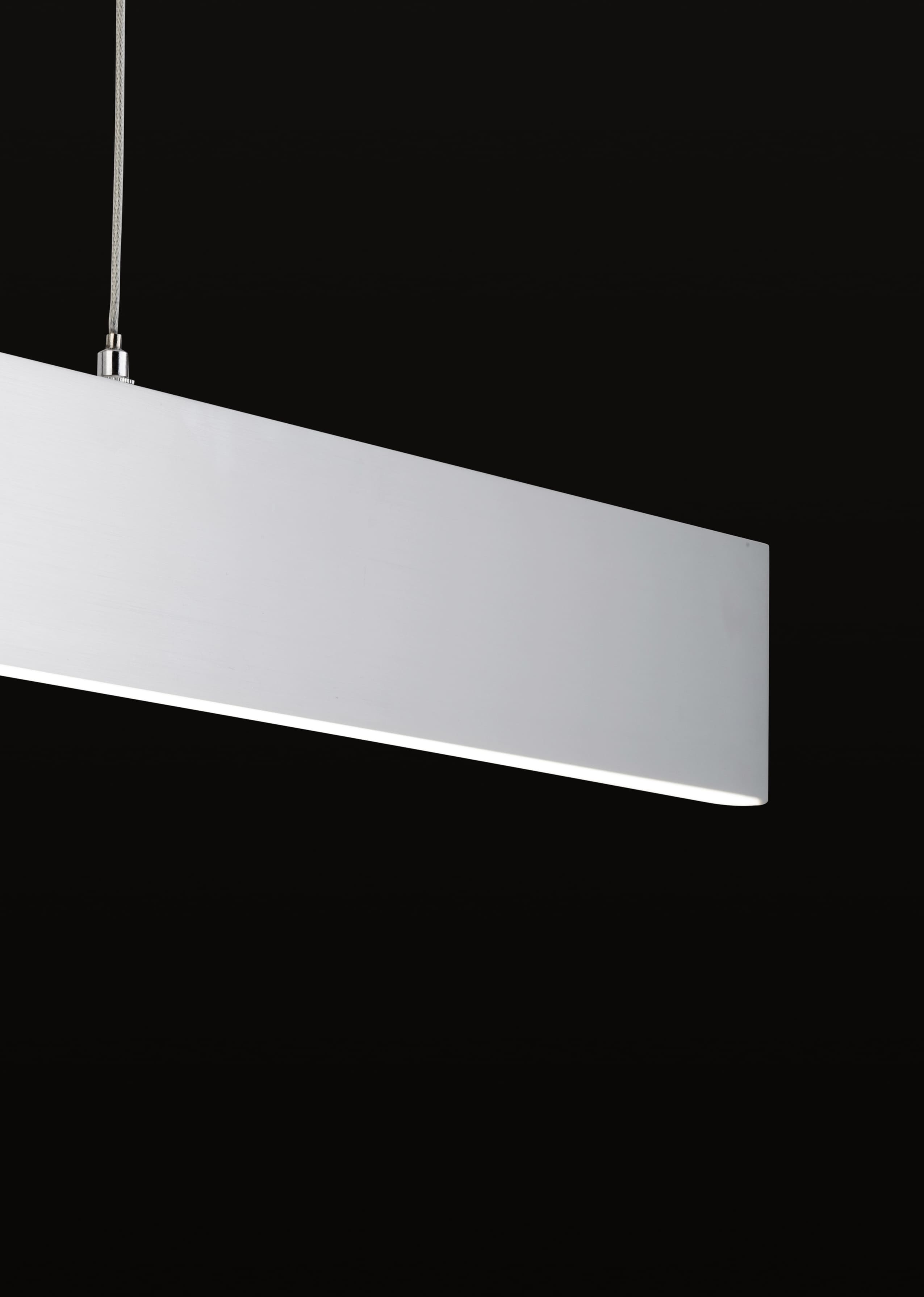 картинка Подвесной светодиодный светильник Eglo Сlimene 39267 магазин pro-decor.kz являющийся официальным дистрибьютором в Казахстане картинка Подвесной светодиодный светильник Eglo Сlimene 39267 от магазина pro-decor.kz