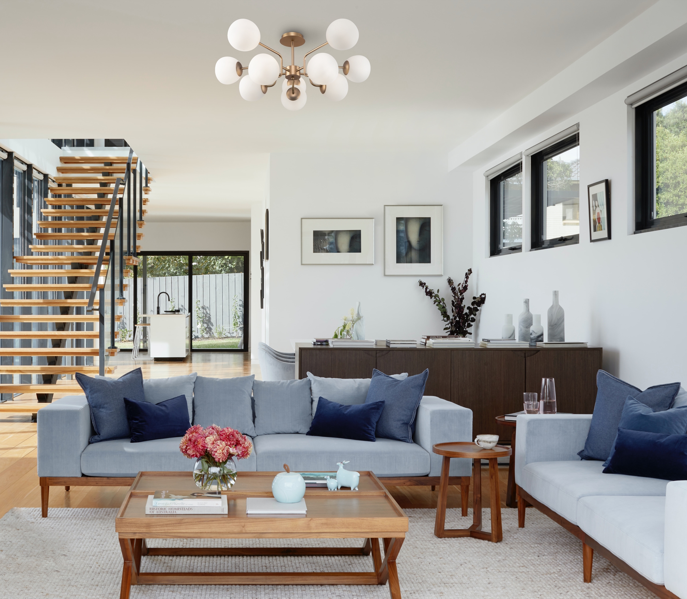 картинка Подвесной светильник Maytoni MOD221PL-10G от магазина pro-decor.kz