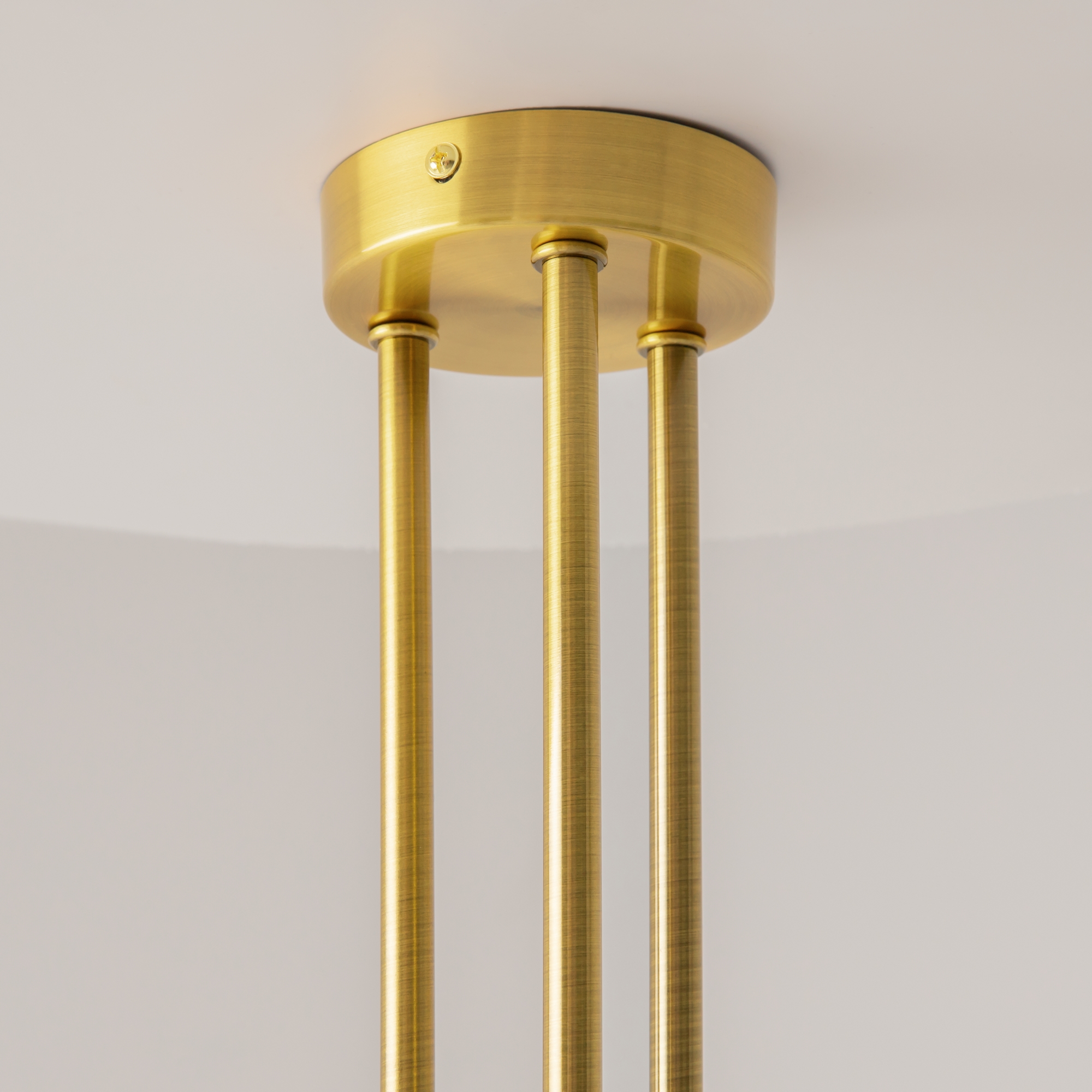 картинка Люстра Maytoni MOD287PL-06BS от магазина pro-decor.kz