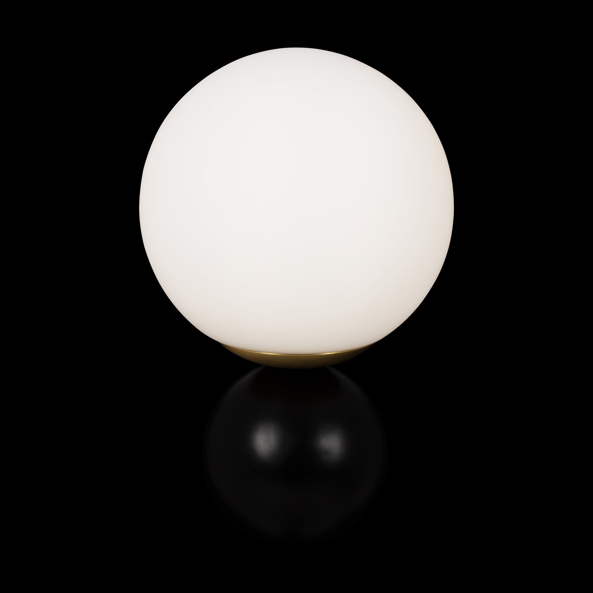 картинка Настенный светильник (бра) Maytoni MOD048WL-01G магазин pro-decor.kz являющийся официальным дистрибьютором в Казахстане картинка Настенный светильник (бра) Maytoni MOD048WL-01G от магазина pro-decor.kz