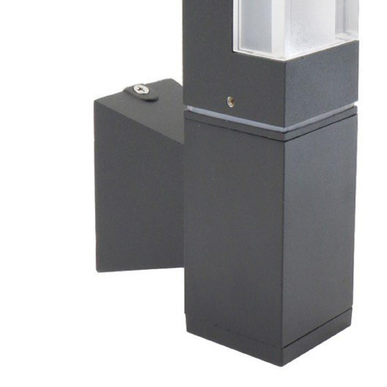 картинка Уличный настенный светодиодный светильник Favourite Pillar 2861-1W от магазина pro-decor.kz