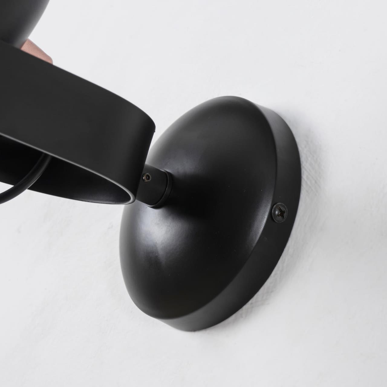 картинка Спот Favourite Ampolla 2007-1W от магазина pro-decor.kz