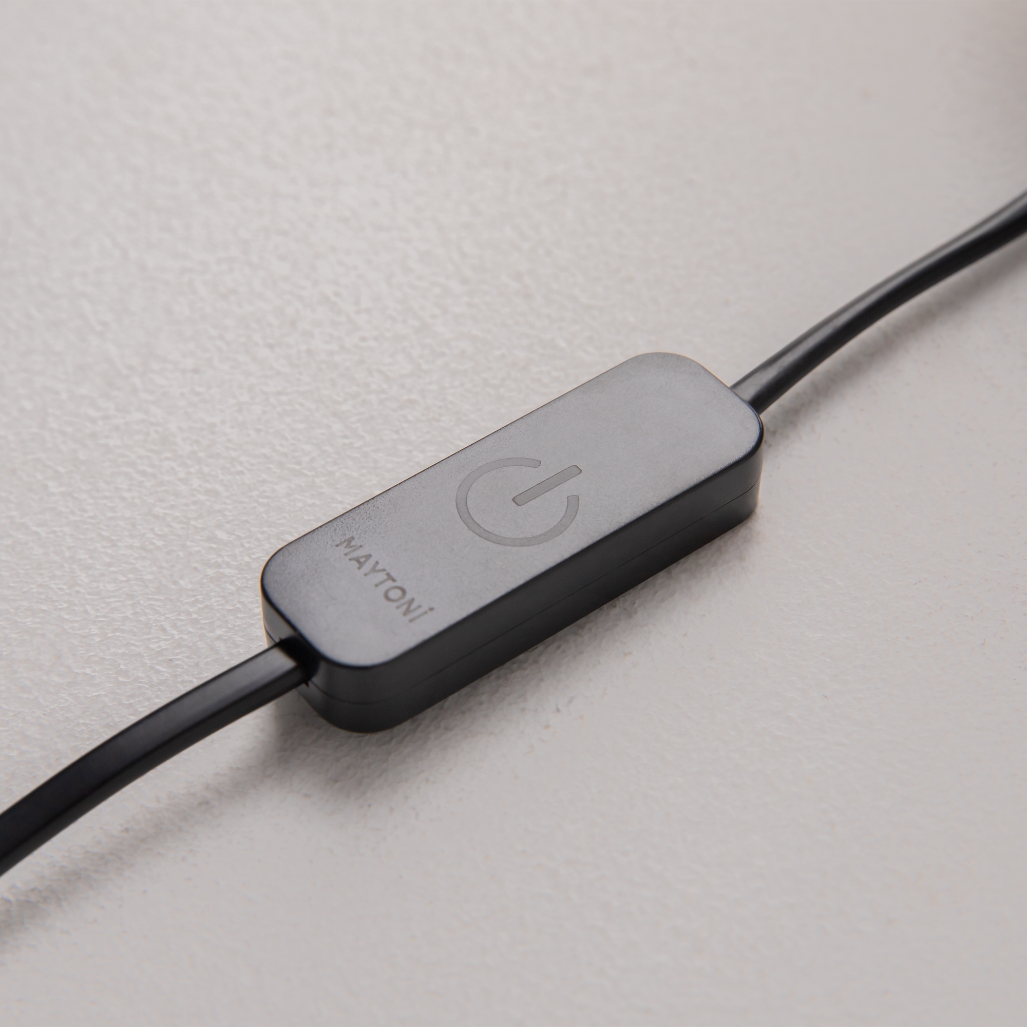 картинка Настольный светильник Maytoni MOD286TL-L18B3K от магазина pro-decor.kz