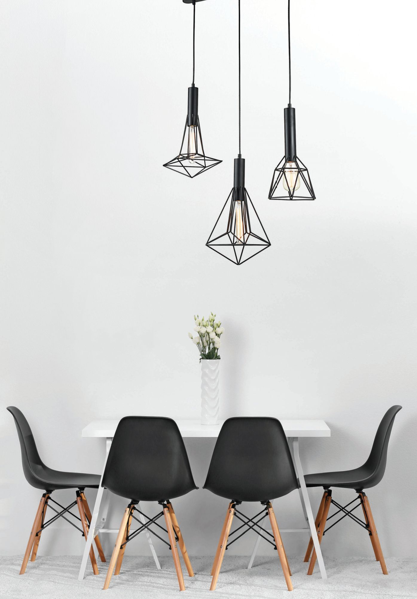 картинка Подвесной светильник Maytoni Spider T021-03-B от магазина pro-decor.kz