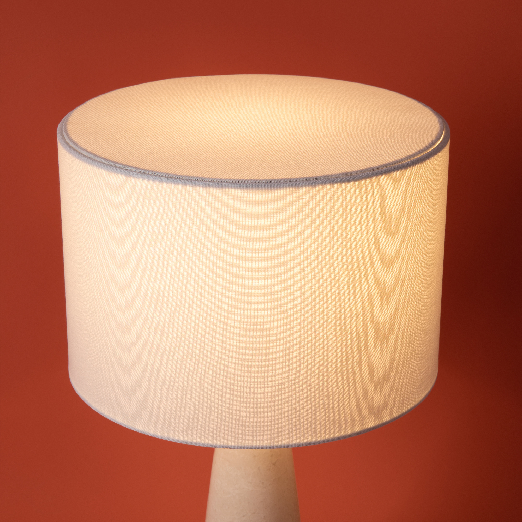 картинка Настольный светильник Freya FR2054TL-01BS MarmoLatte магазин pro-decor.kz являющийся официальным дистрибьютором в Казахстане картинка Настольный светильник Freya FR2054TL-01BS MarmoLatte от магазина pro-decor.kz