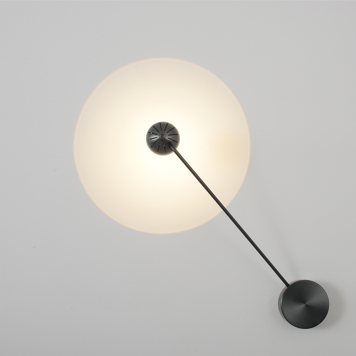 картинка Настенный светильник Crystal Lux ALTO 1072/405 магазин pro-decor.kz являющийся официальным дистрибьютором в Казахстане картинка Настенный светильник Crystal Lux ALTO 1072/405 от магазина pro-decor.kz