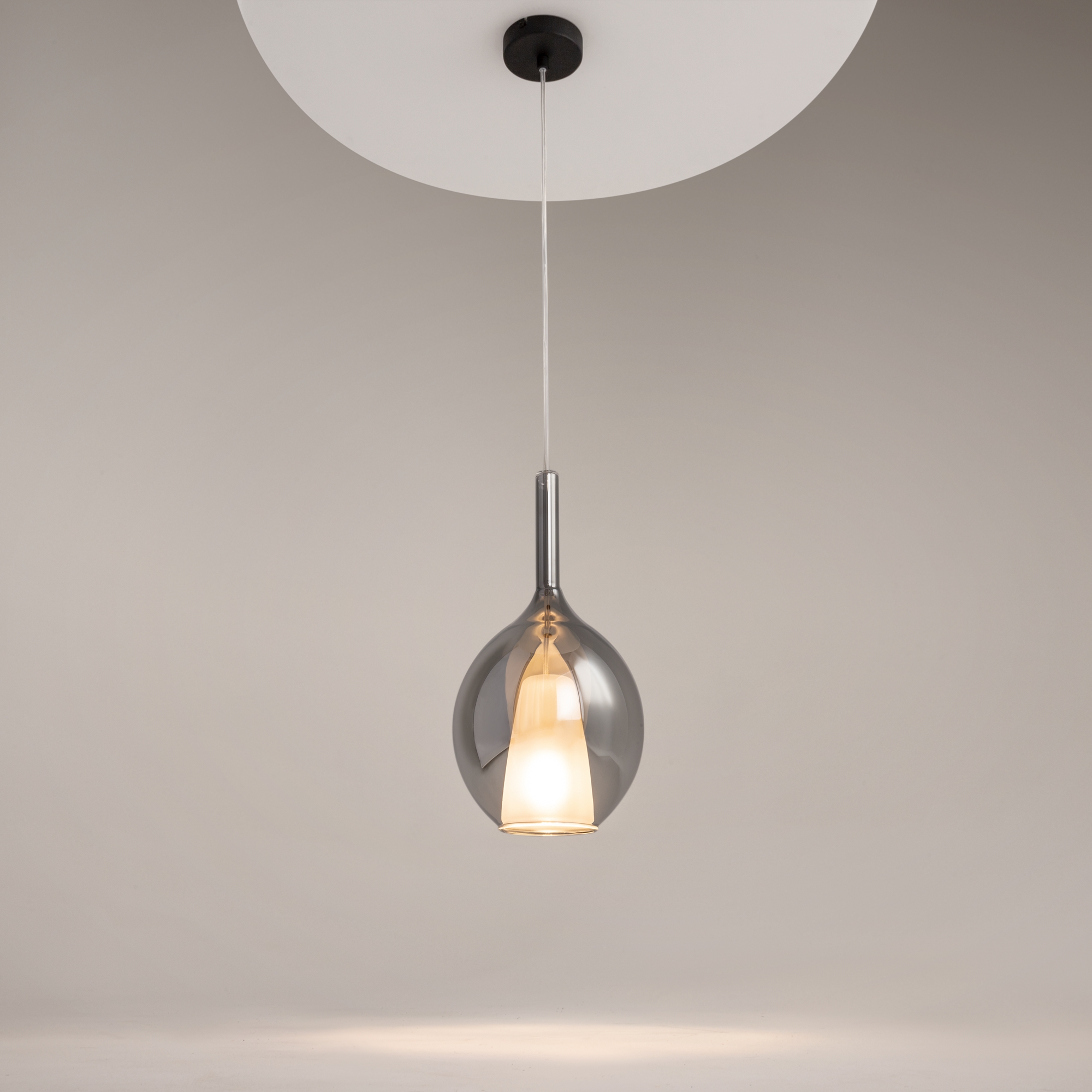 картинка Подвесной светильник Maytoni MOD271PL-01B1 от магазина pro-decor.kz