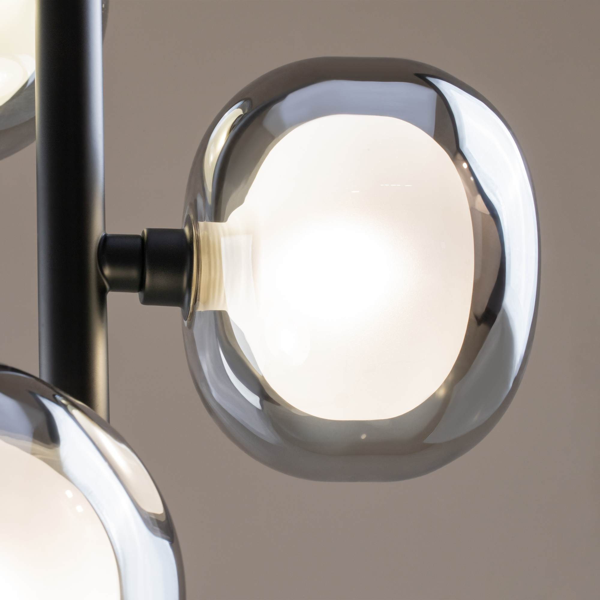 картинка Напольный светильник (торшер) Freya FR5435FL-03B от магазина pro-decor.kz