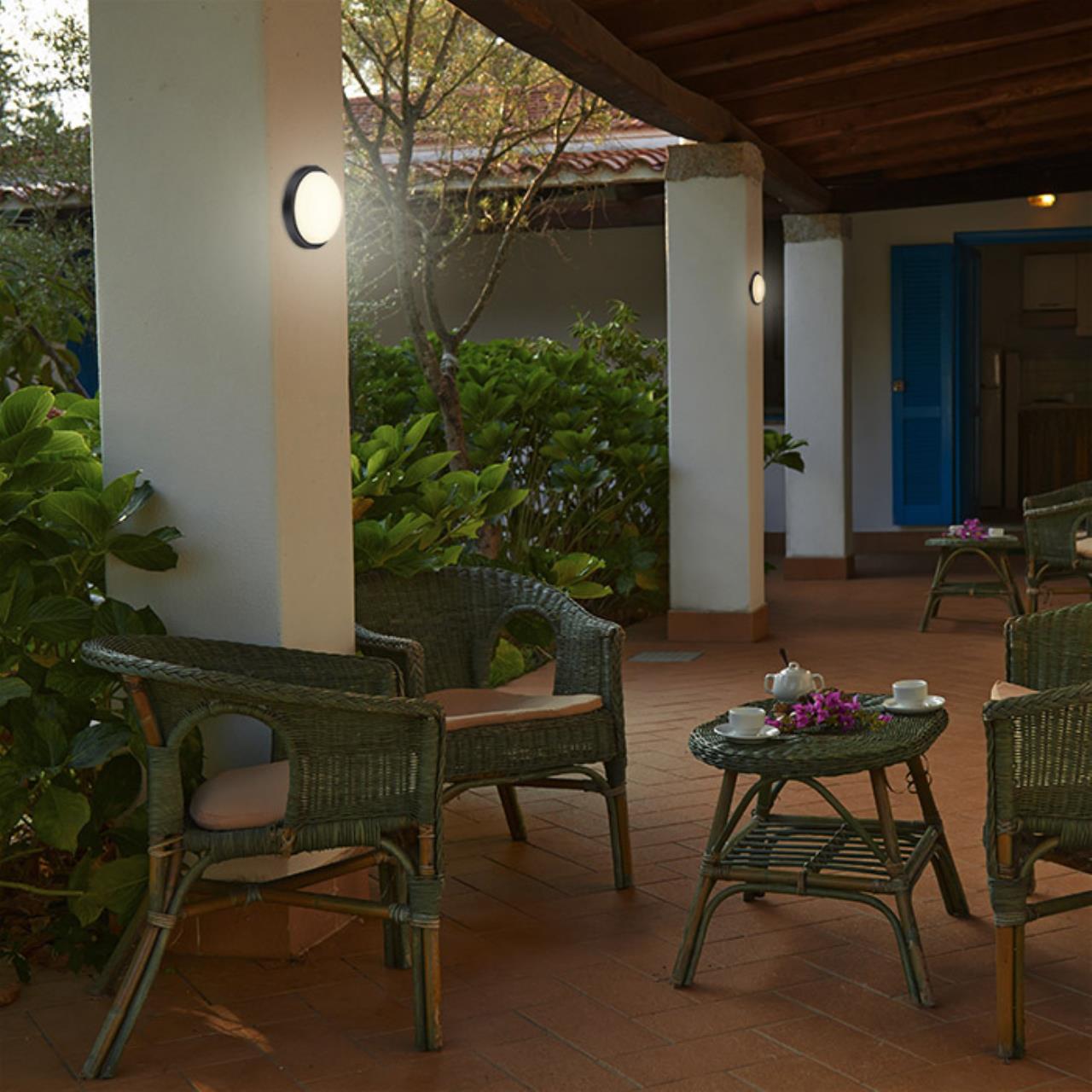 картинка Уличный светодиодный светильник Novotech Street Opal 358015 магазин pro-decor.kz являющийся официальным дистрибьютором в Казахстане картинка Уличный светодиодный светильник Novotech Street Opal 358015 от магазина pro-decor.kz