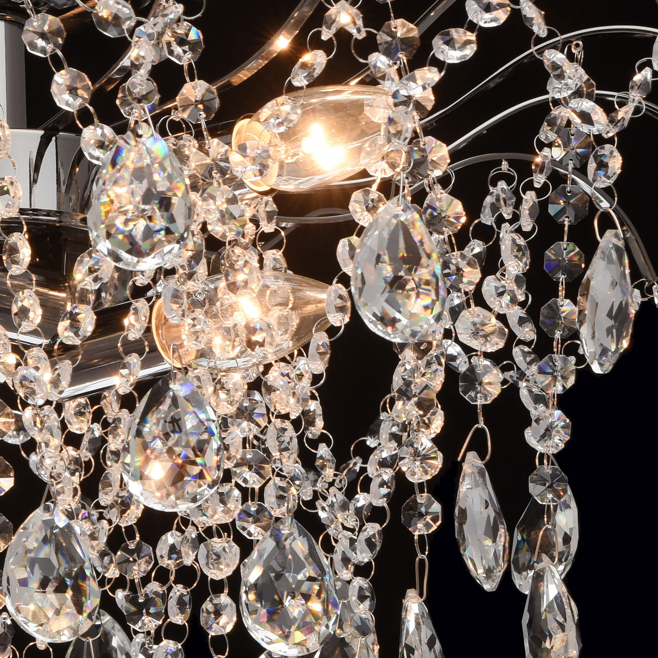 картинка Потолочная люстра MW-Light Бриз 464017506 магазин pro-decor.kz являющийся официальным дистрибьютором в Казахстане картинка Потолочная люстра MW-Light Бриз 464017506 от магазина pro-decor.kz