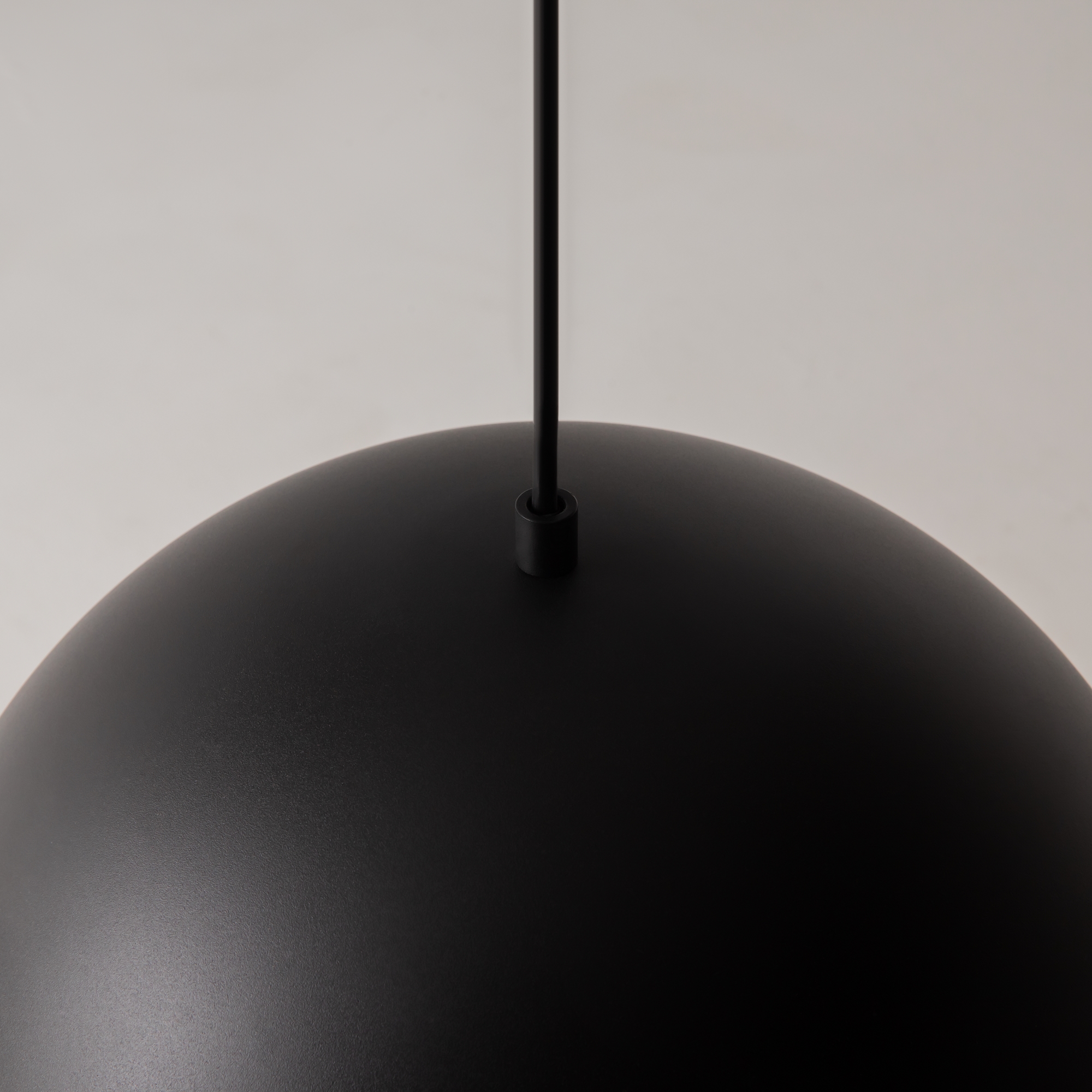 картинка Подвесной светильник Maytoni MOD168PL-01B магазин pro-decor.kz являющийся официальным дистрибьютором в Казахстане картинка Подвесной светильник Maytoni MOD168PL-01B от магазина pro-decor.kz