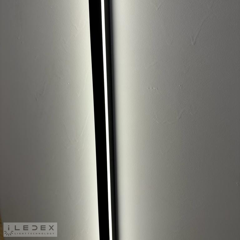 картинка Светильник настенный iLedex Line iLedex ZD8193B-1000 SBK от магазина pro-decor.kz