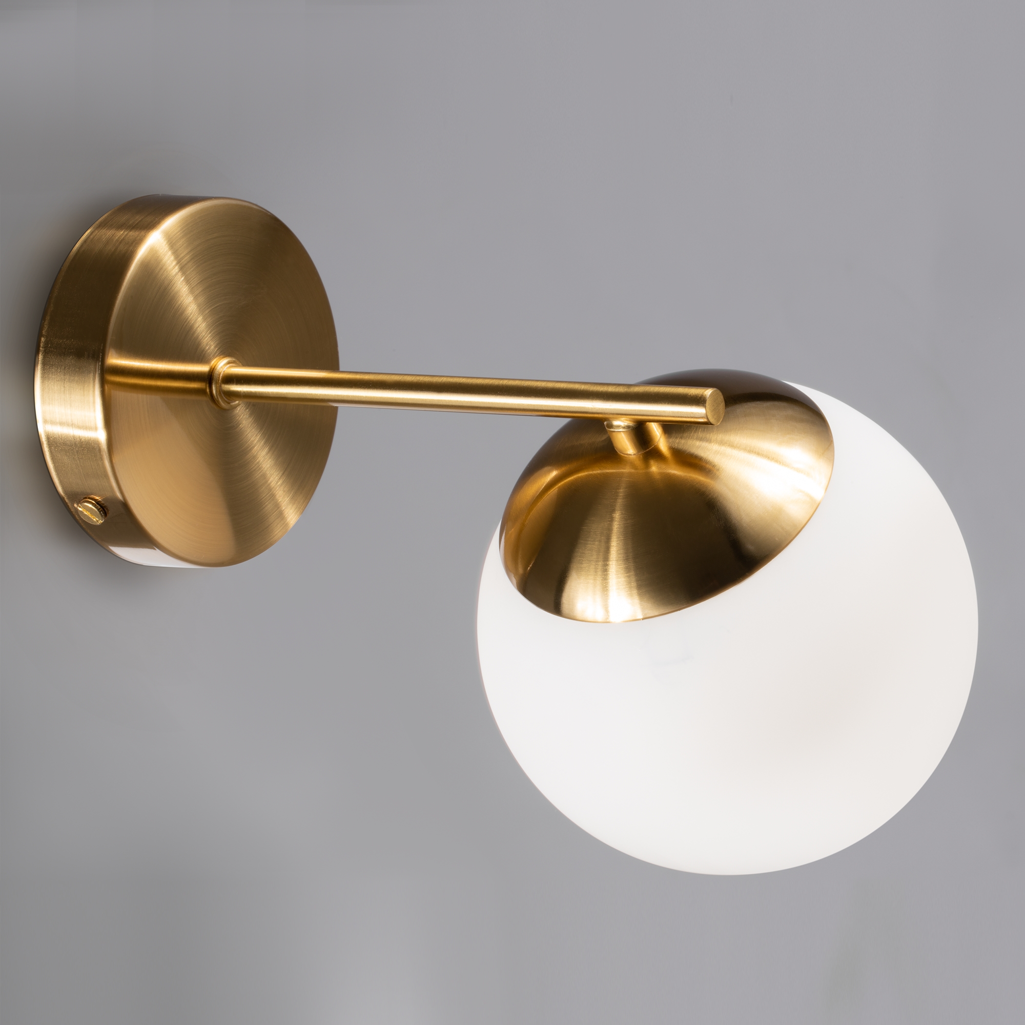 картинка Настенный светильник (бра) Freya FR5230WL-01BS магазин pro-decor.kz являющийся официальным дистрибьютором в Казахстане картинка Настенный светильник (бра) Freya FR5230WL-01BS от магазина pro-decor.kz