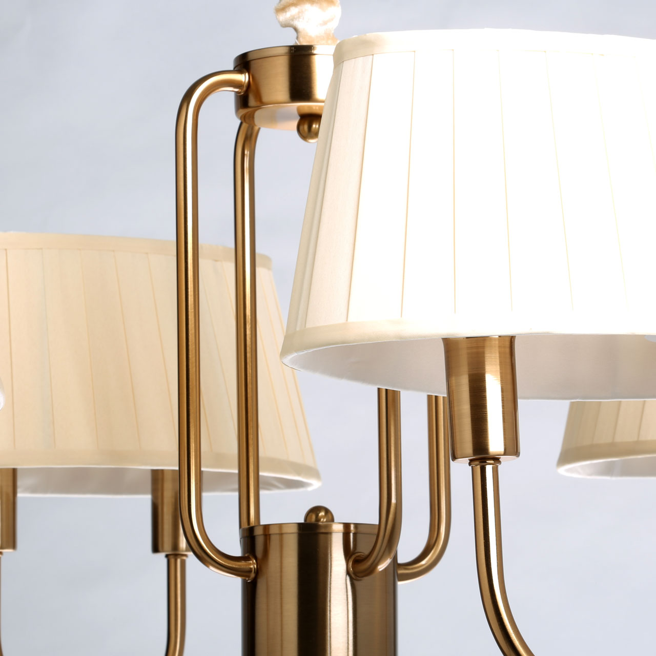 картинка Подвесная люстра MW-Light София 355014608 от магазина pro-decor.kz