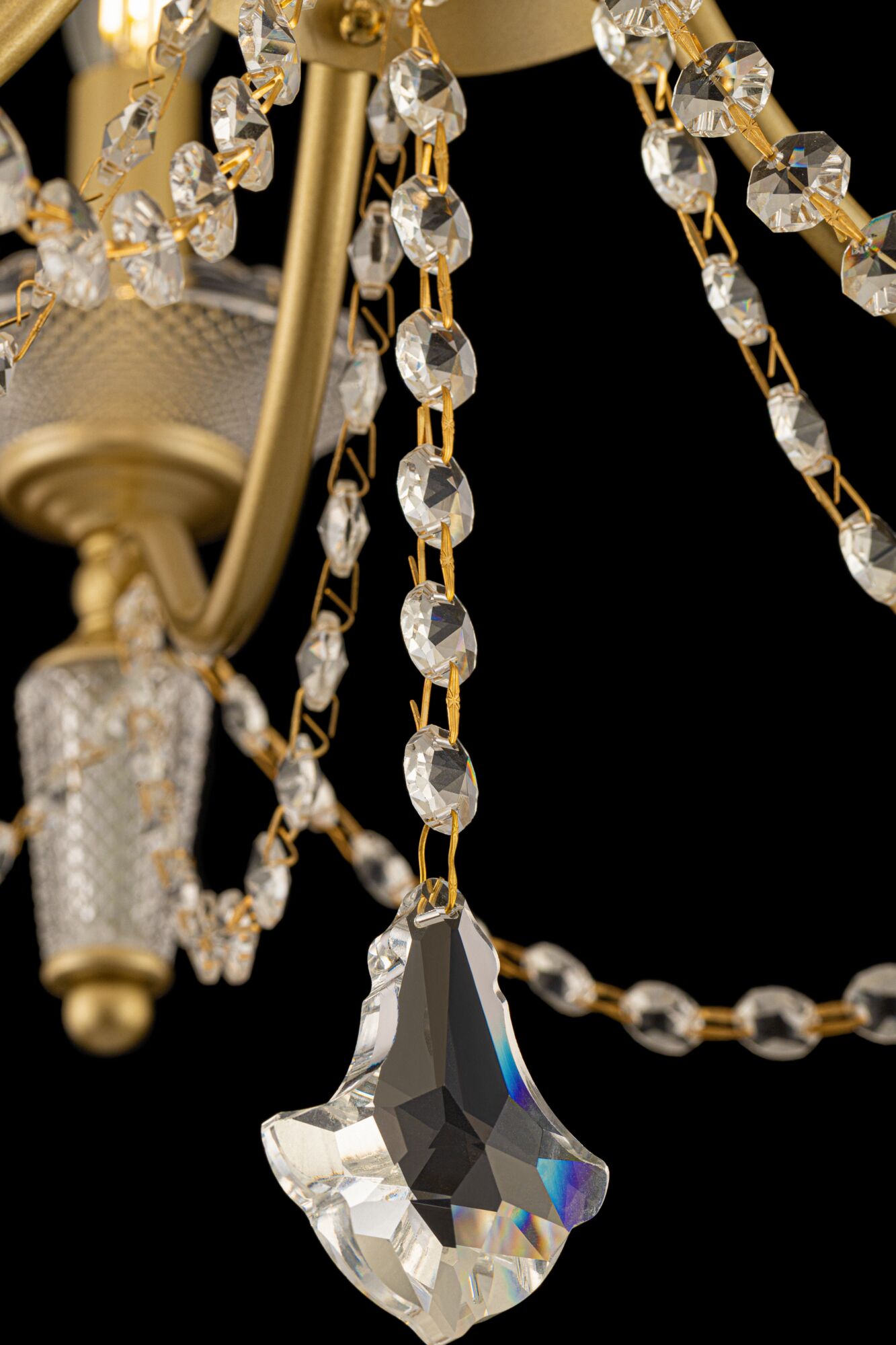 картинка Подвесная люстра Freya Zoe FR2009PL-07G от магазина pro-decor.kz