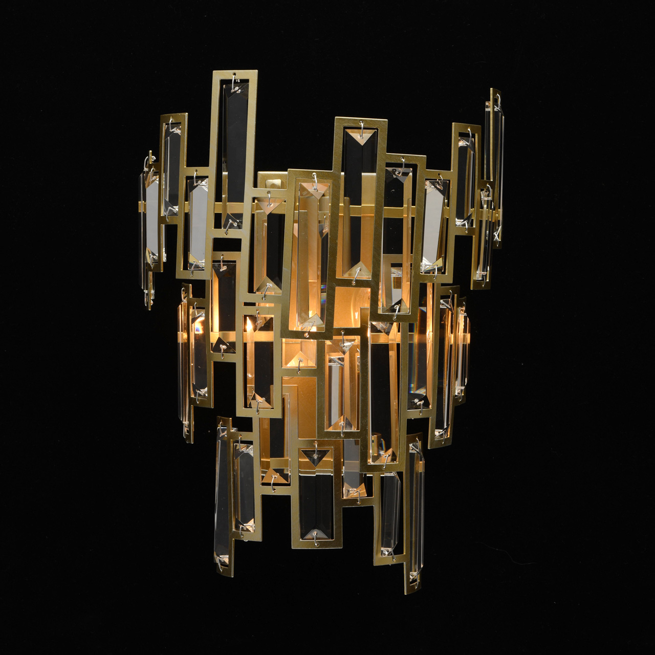 картинка Настенный светильник MW-Light Монарх 2 121020402 от магазина pro-decor.kz
