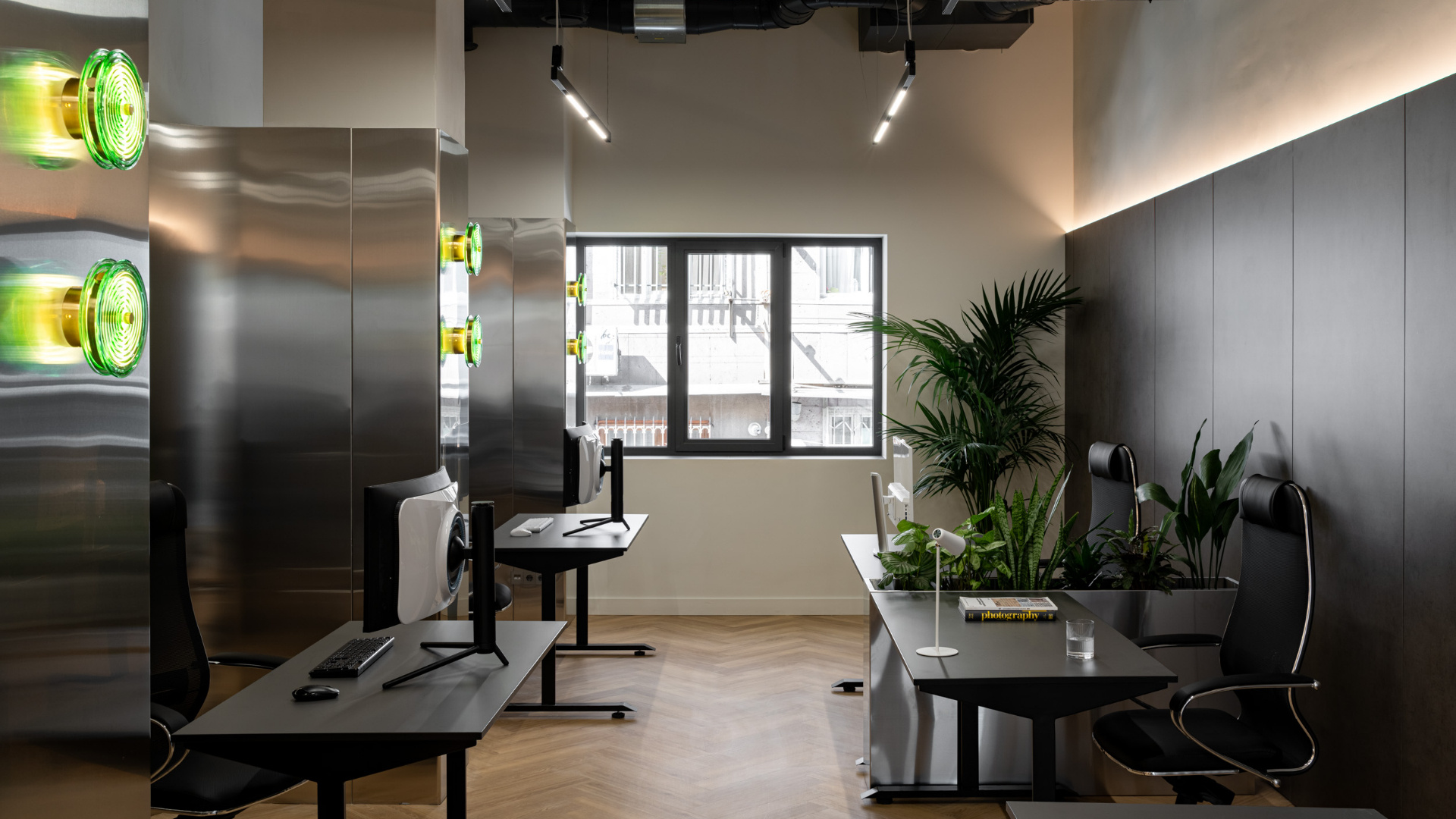 картинка Настенный светильник (бра) Freya FR5442WL-L7GN от магазина pro-decor.kz