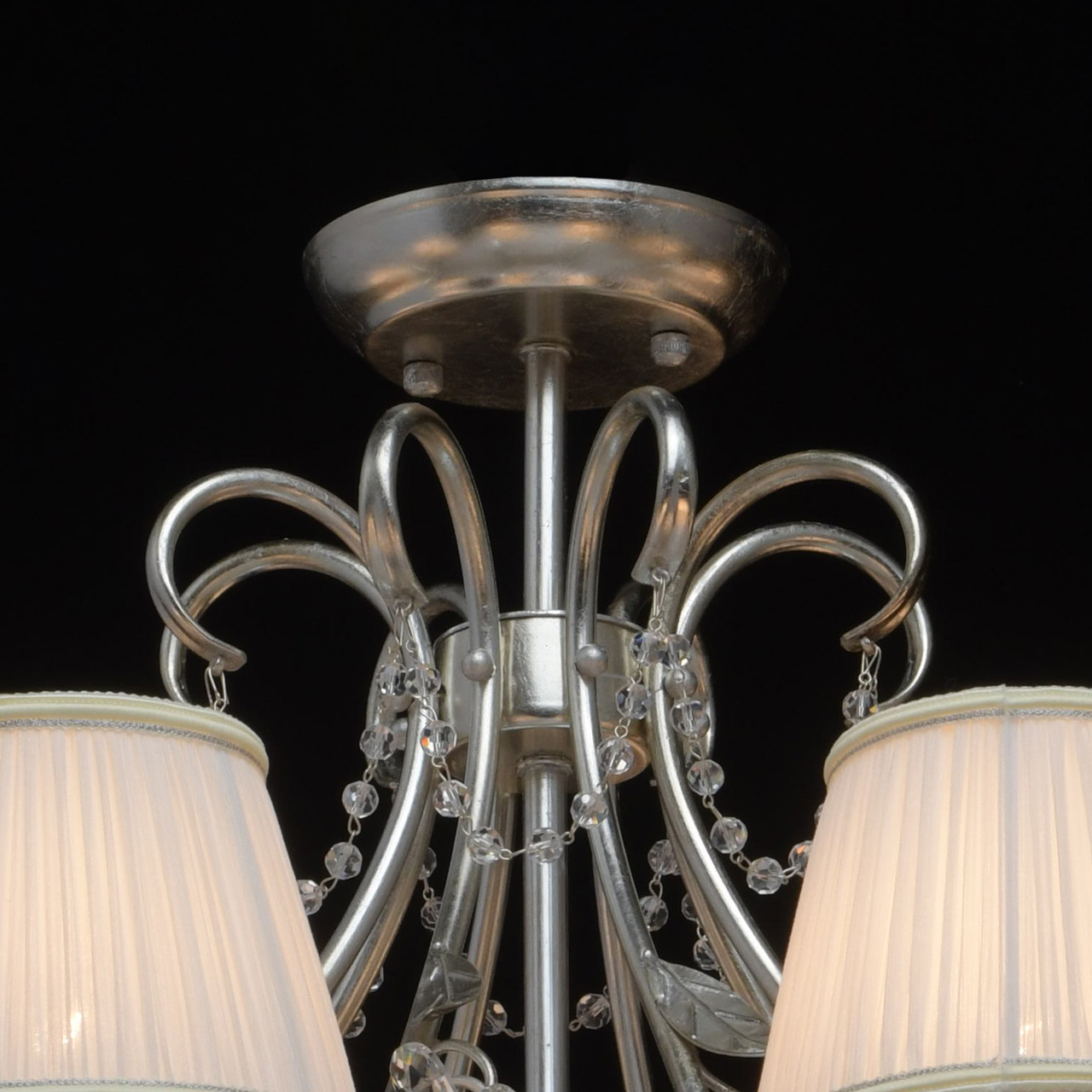 картинка Подвесная люстра Chiaro Валенсия 299011608 магазин pro-decor.kz являющийся официальным дистрибьютором в Казахстане картинка Подвесная люстра Chiaro Валенсия 299011608 от магазина pro-decor.kz