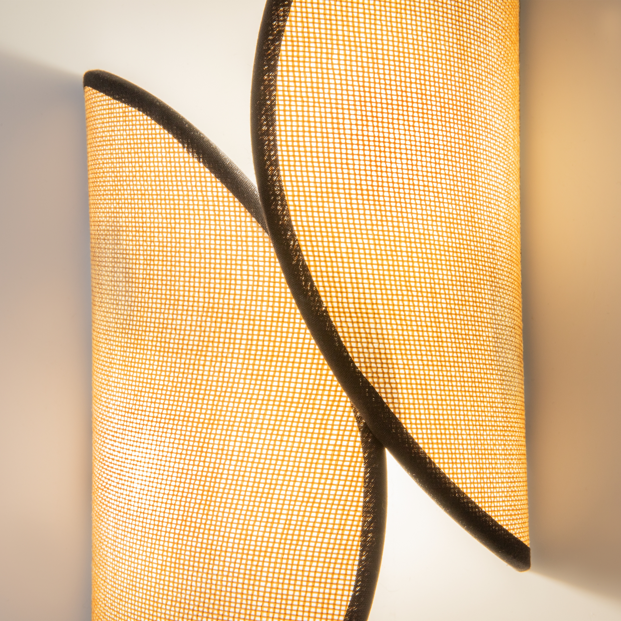 картинка Настенный светильник (бра) Maytoni MOD225WL-02B2 от магазина pro-decor.kz