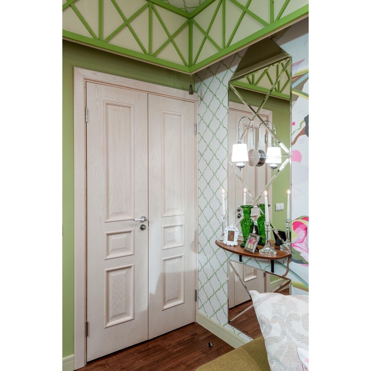 картинка Бра Chiaro Фьюжен 392020601 магазин pro-decor.kz являющийся официальным дистрибьютором в Казахстане картинка Бра Chiaro Фьюжен 392020601 от магазина pro-decor.kz