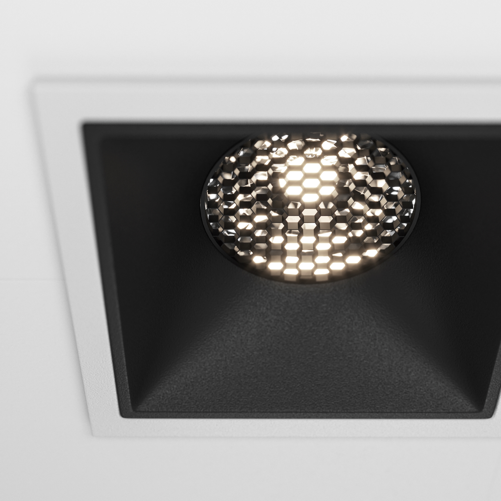 картинка Встраиваемый светильник Technical DL043-02-15W4K-SQ-WB от магазина pro-decor.kz